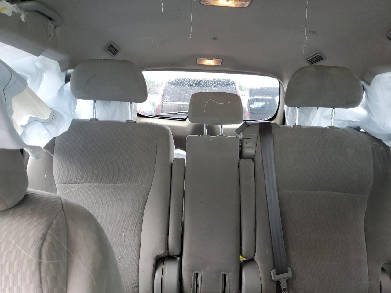 5TDZA3EH1AS006537 2010 Toyota Highlander