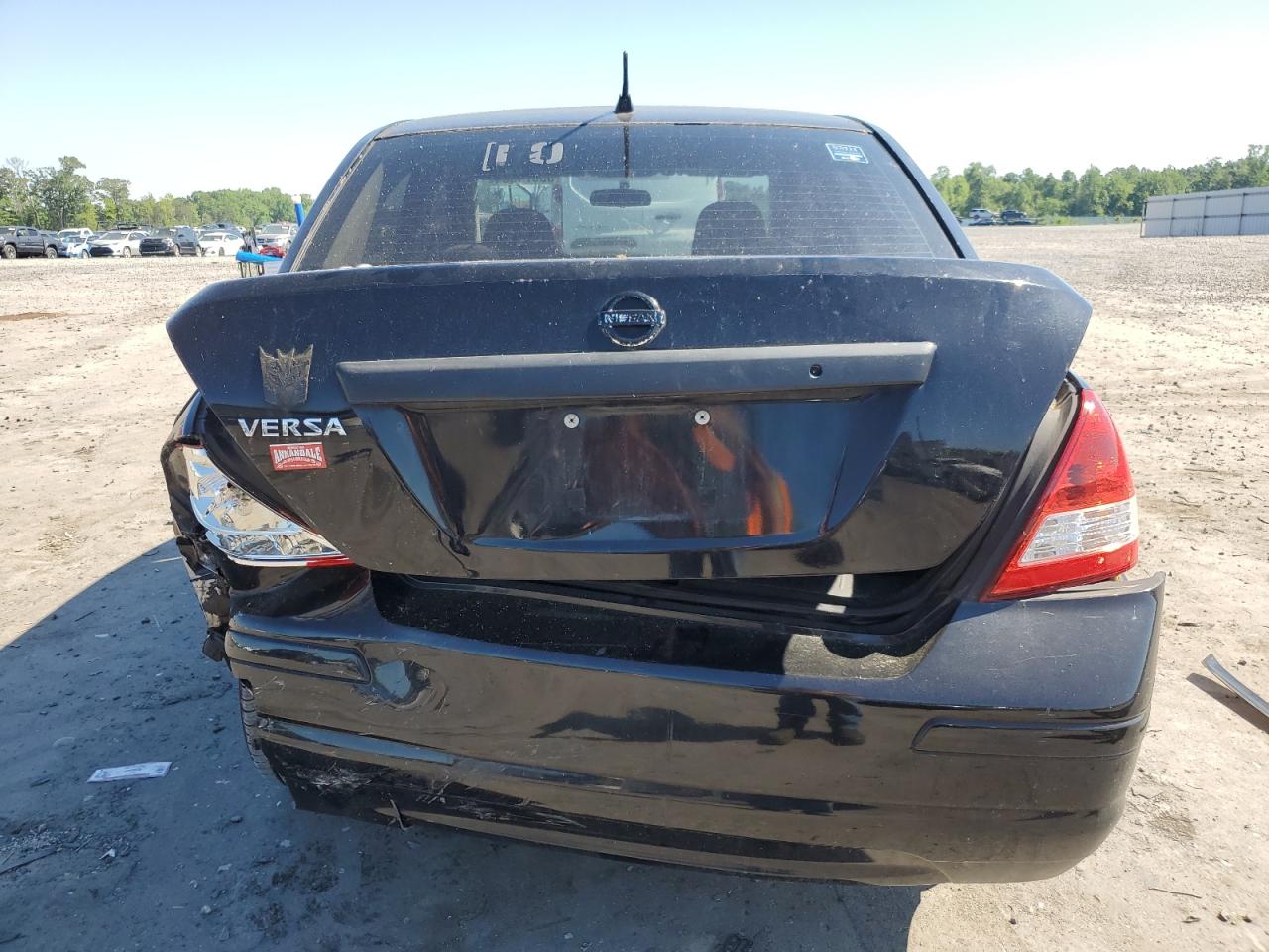 3N1BC1APXBL393970 2011 Nissan Versa S