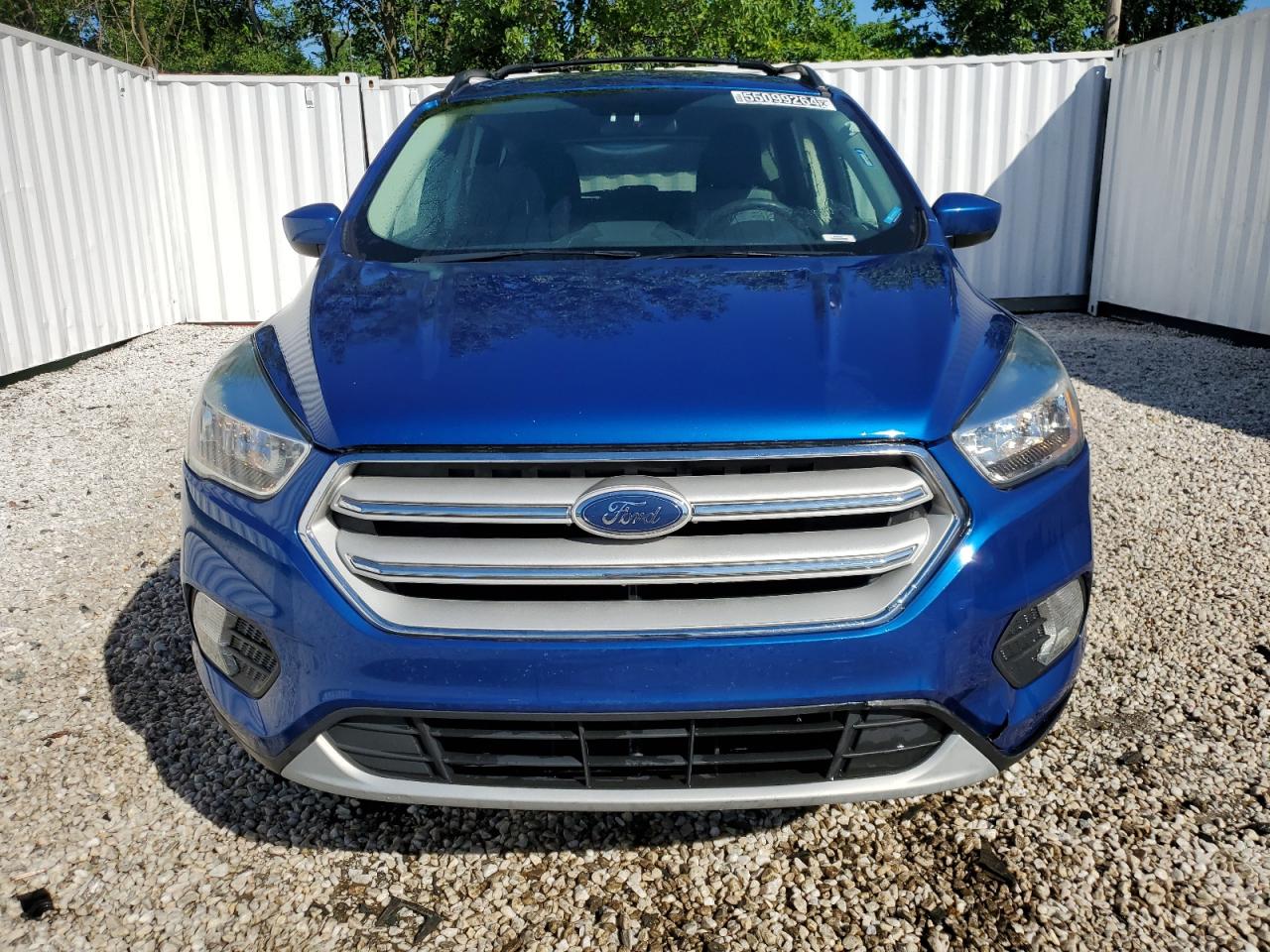 1FMCU0GD7JUB34357 2018 Ford Escape Se