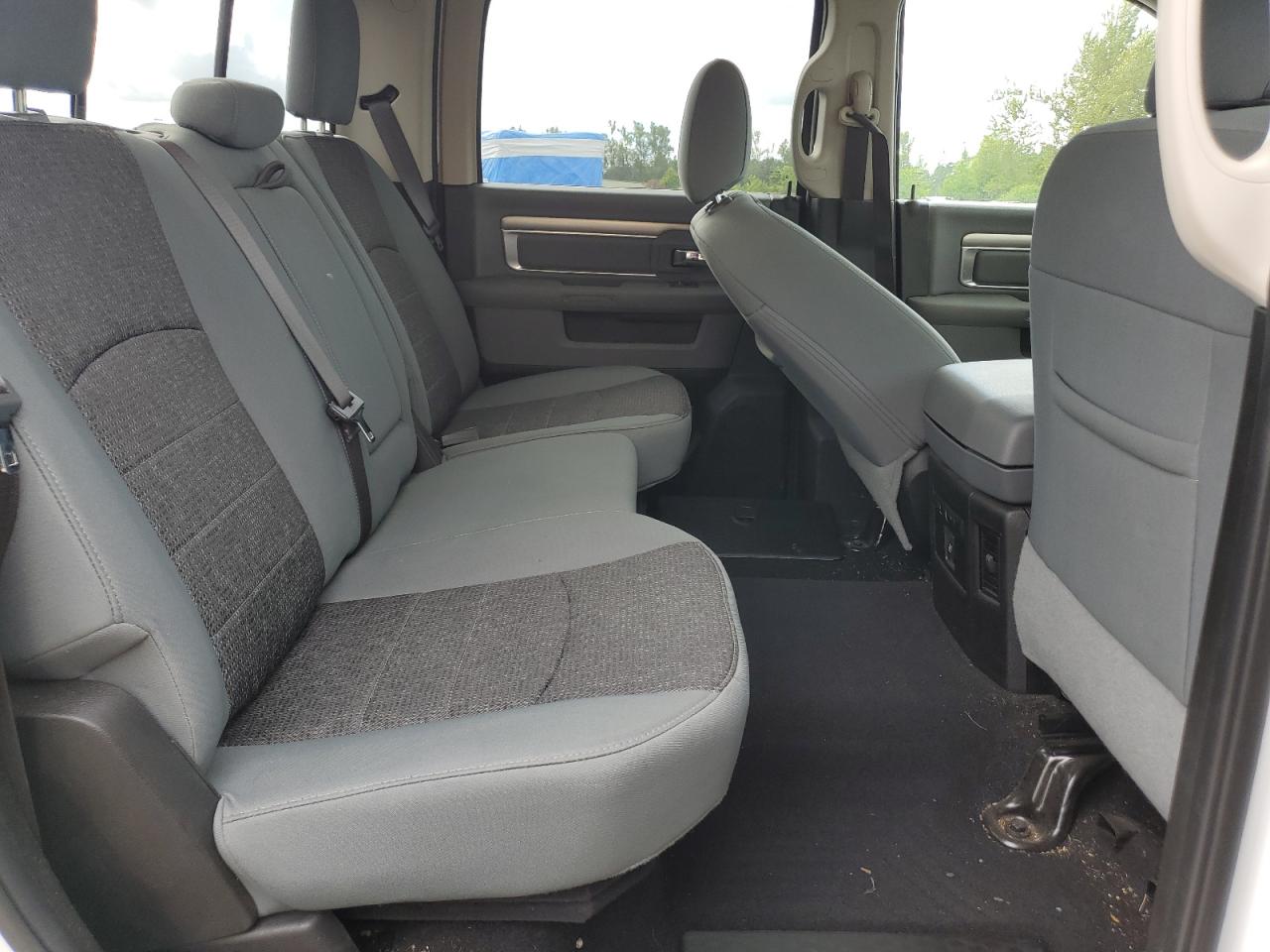 1C6RR6TT2LS133395 2020 Ram 1500 Classic Slt