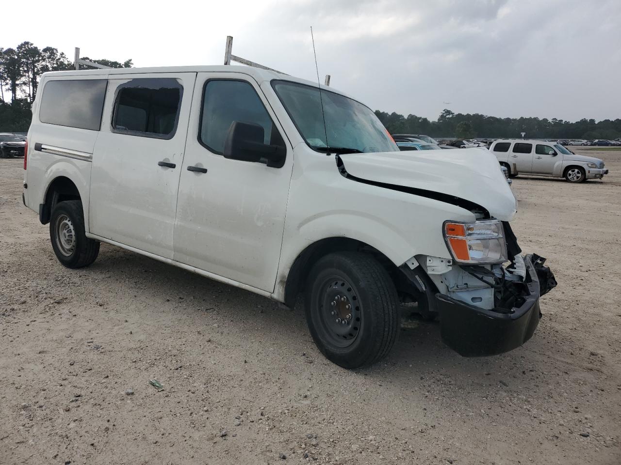 5BZBF0AAXJN853492 2018 Nissan Nv 3500 S