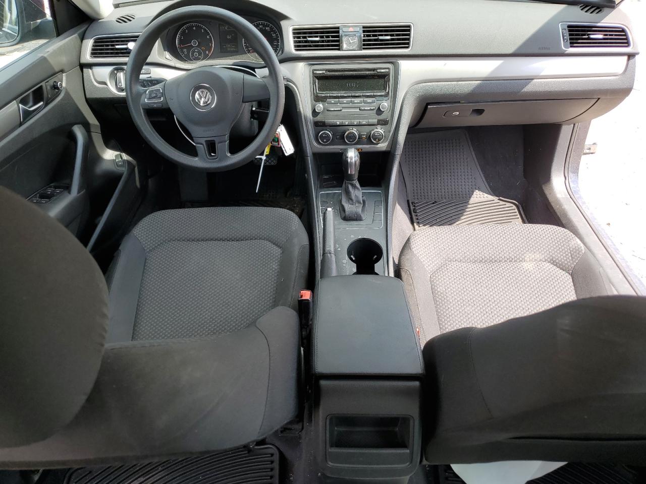 1VWAH7A33CC018961 2012 Volkswagen Passat S