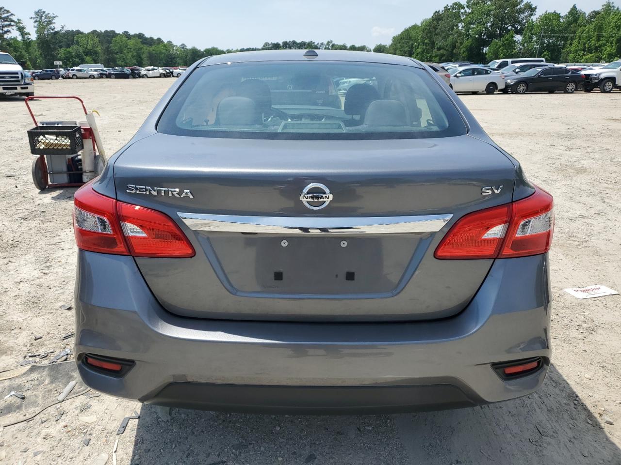 3N1AB7AP3JL631481 2018 Nissan Sentra S