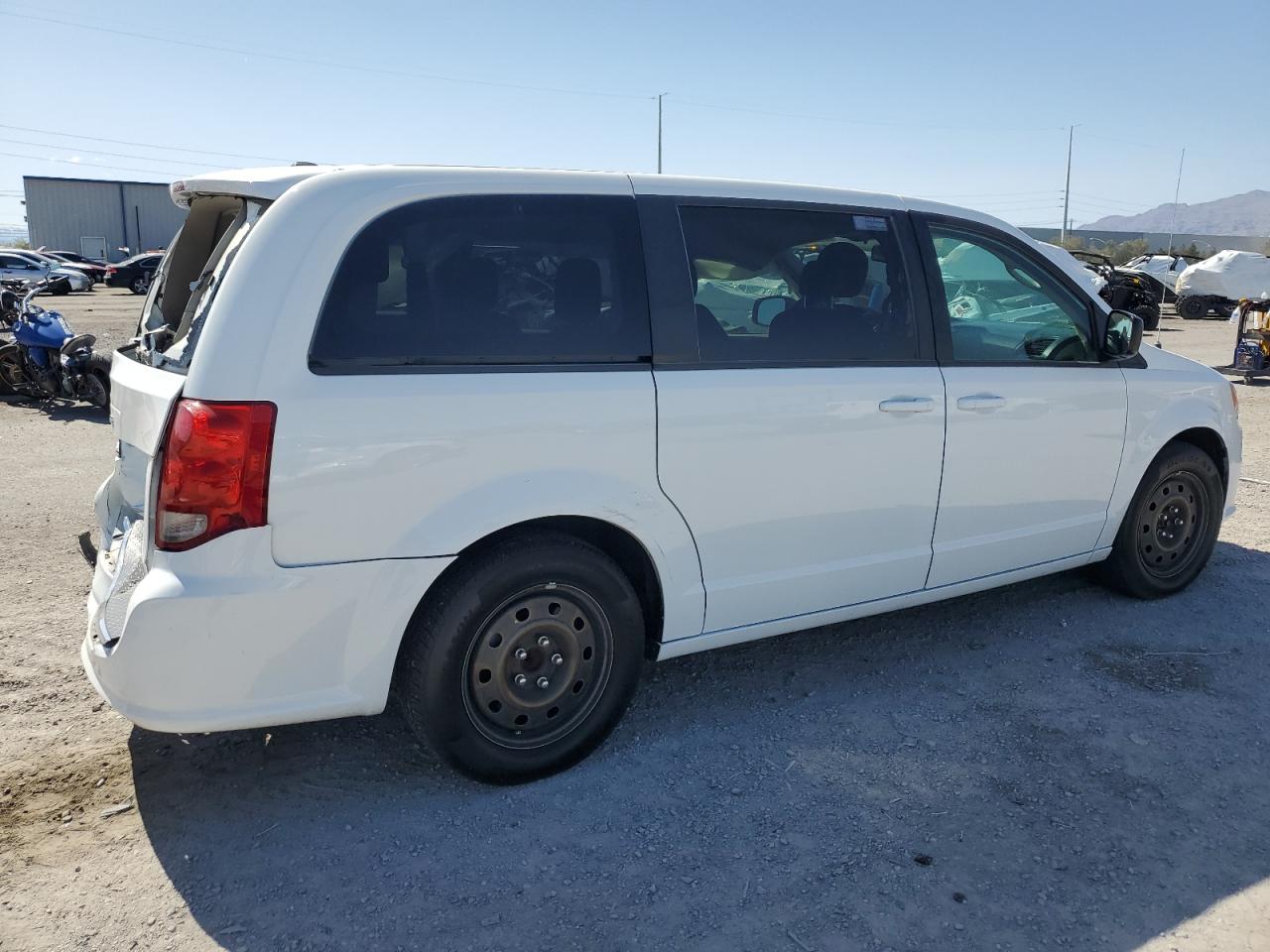 2018 Dodge Grand Caravan Se vin: 2C4RDGBG1JR245444