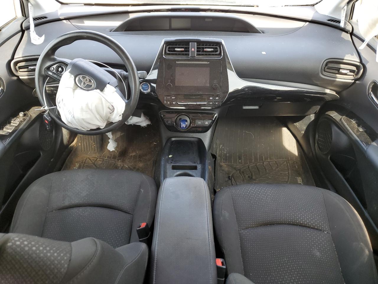 JTDKARFU1K3083055 2019 Toyota Prius