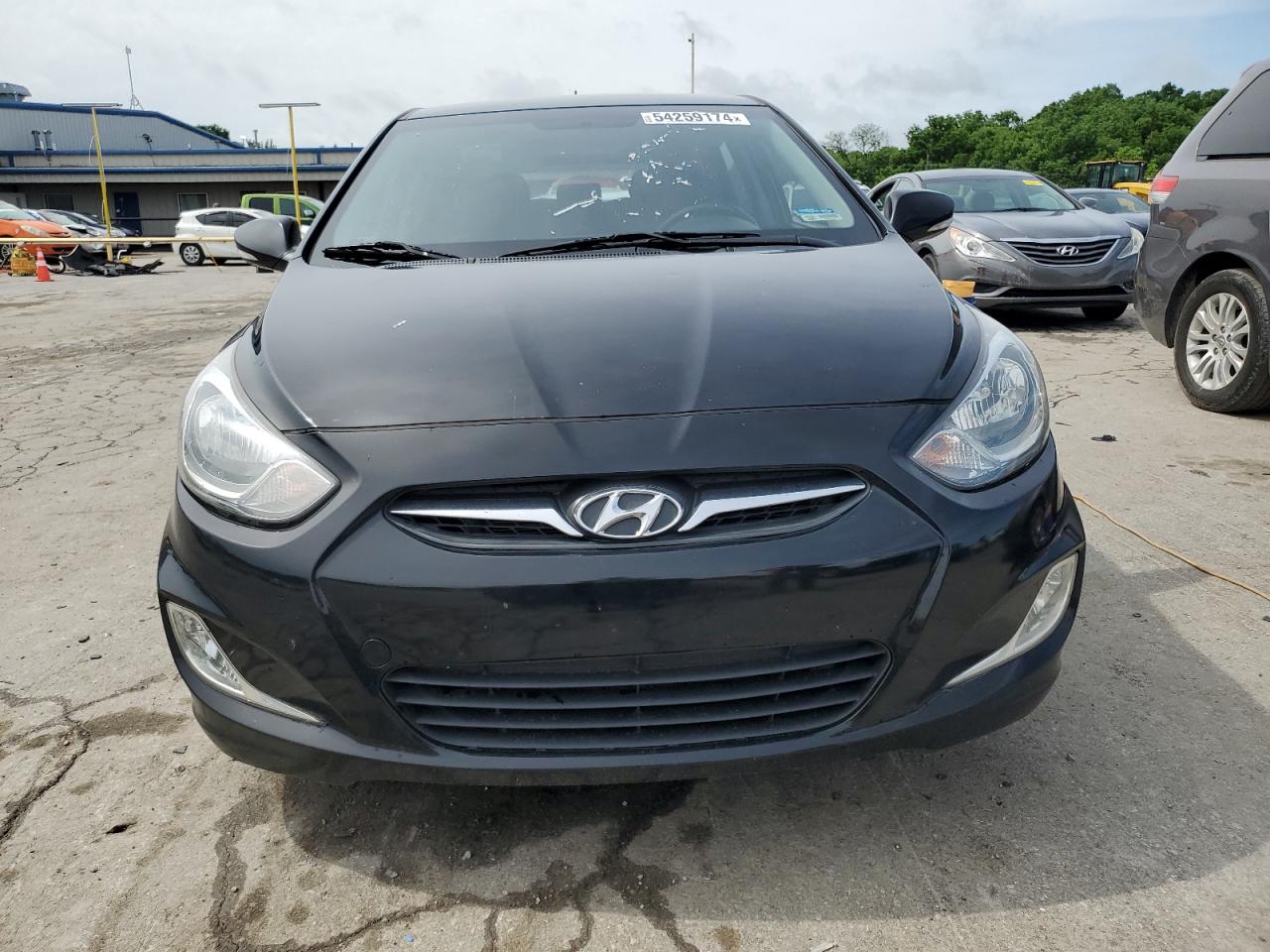 KMHCU5AE4DU118880 2013 Hyundai Accent Gls