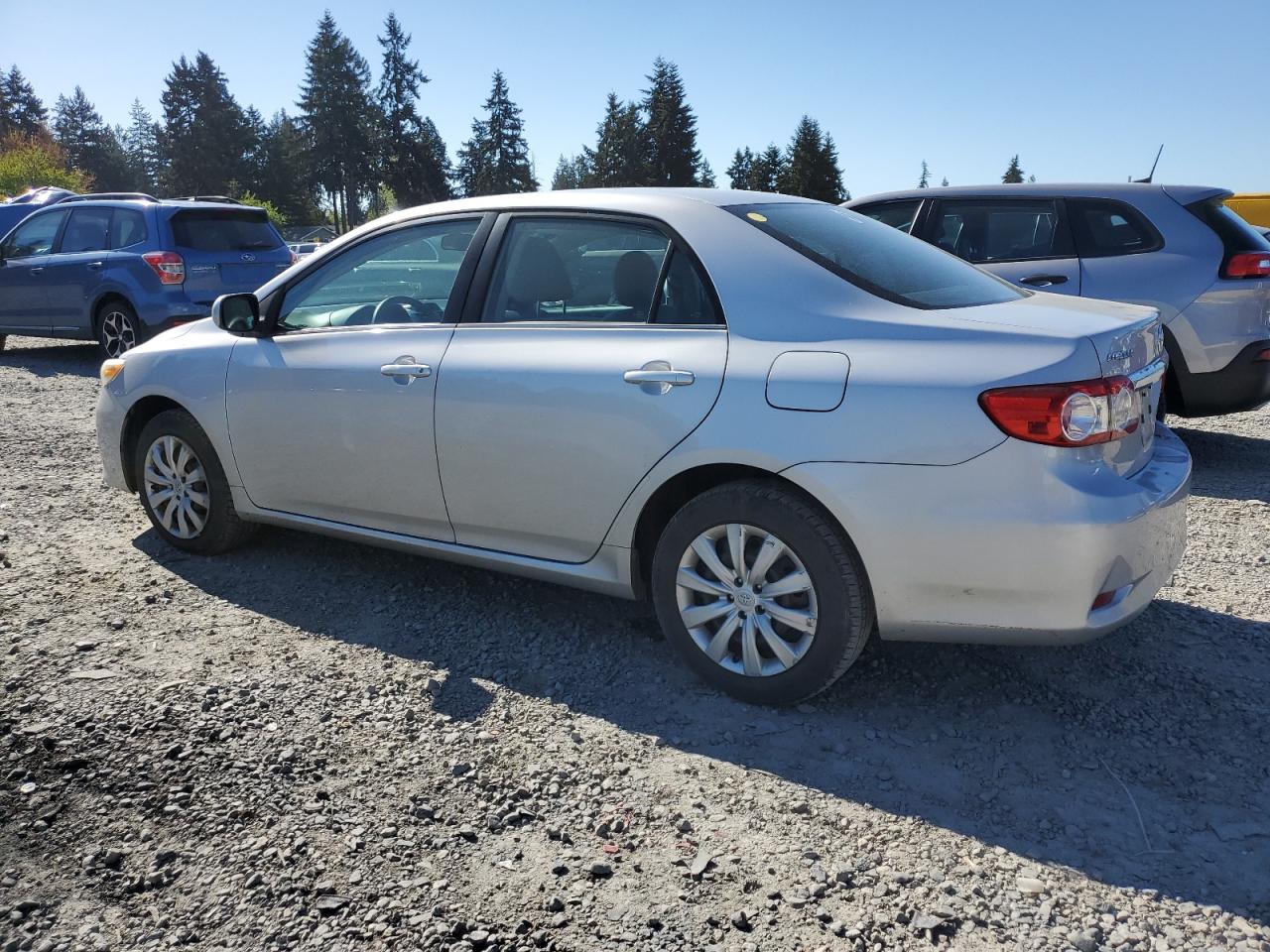 2T1BU4EE4DC993166 2013 Toyota Corolla Base