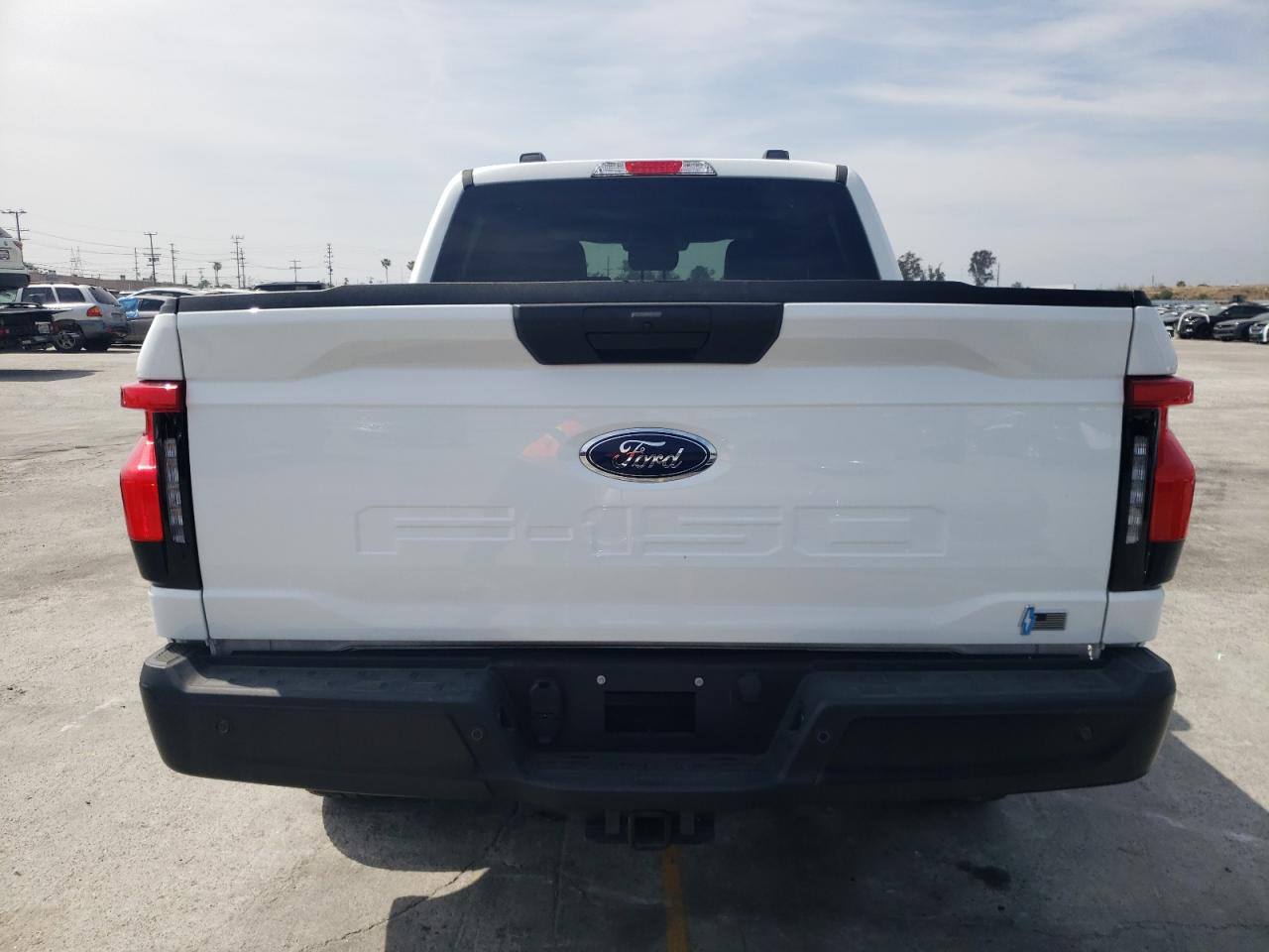 1FTVW1EL1PWG15774 2023 Ford F150 Lightning Pro