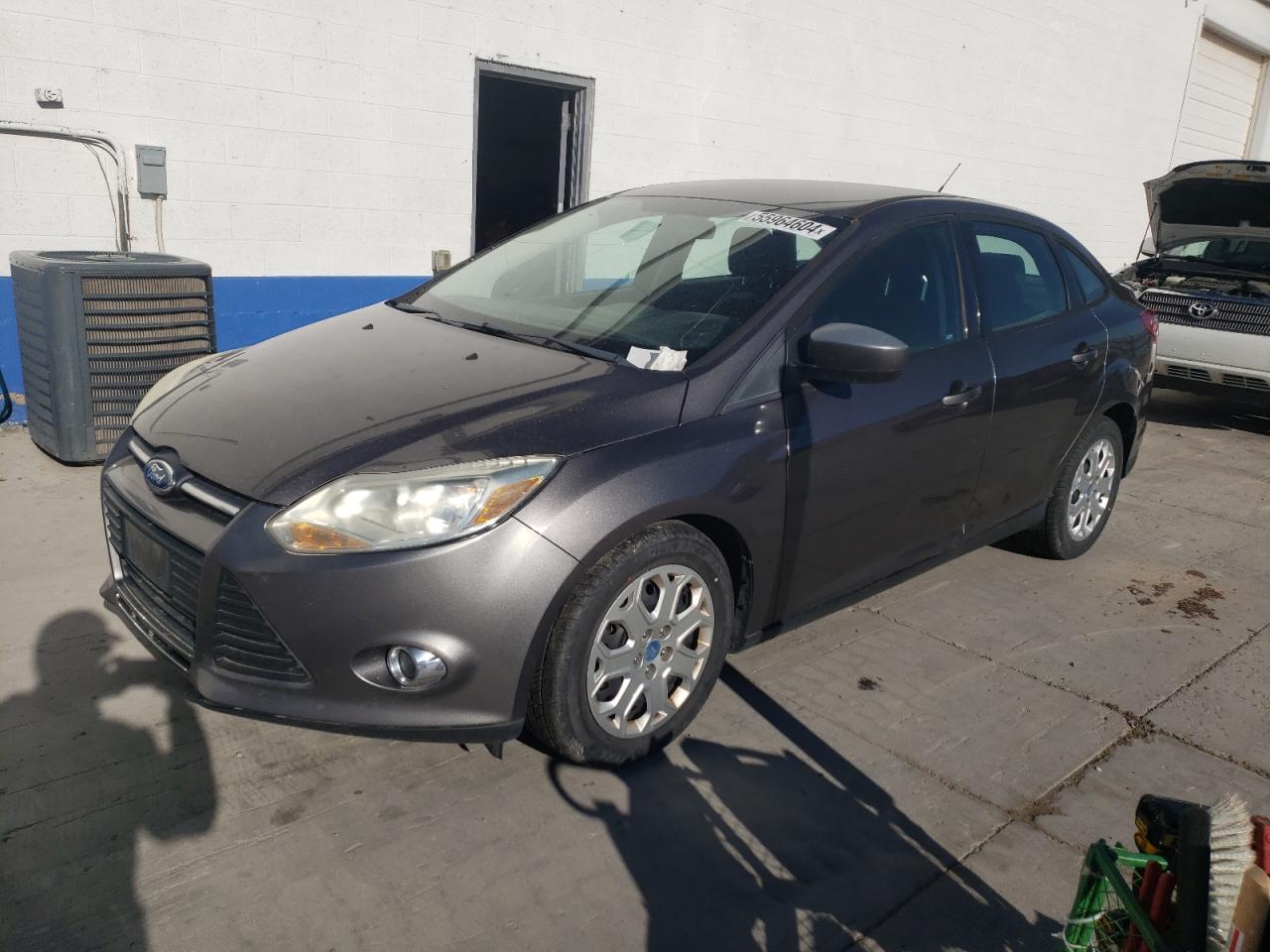 1FAHP3F25CL217643 2012 Ford Focus Se