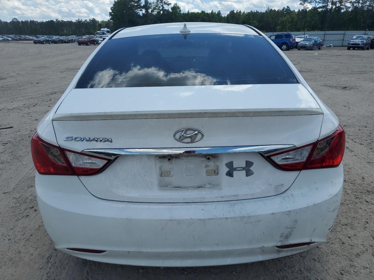 5NPEB4AC3DH749562 2013 Hyundai Sonata Gls