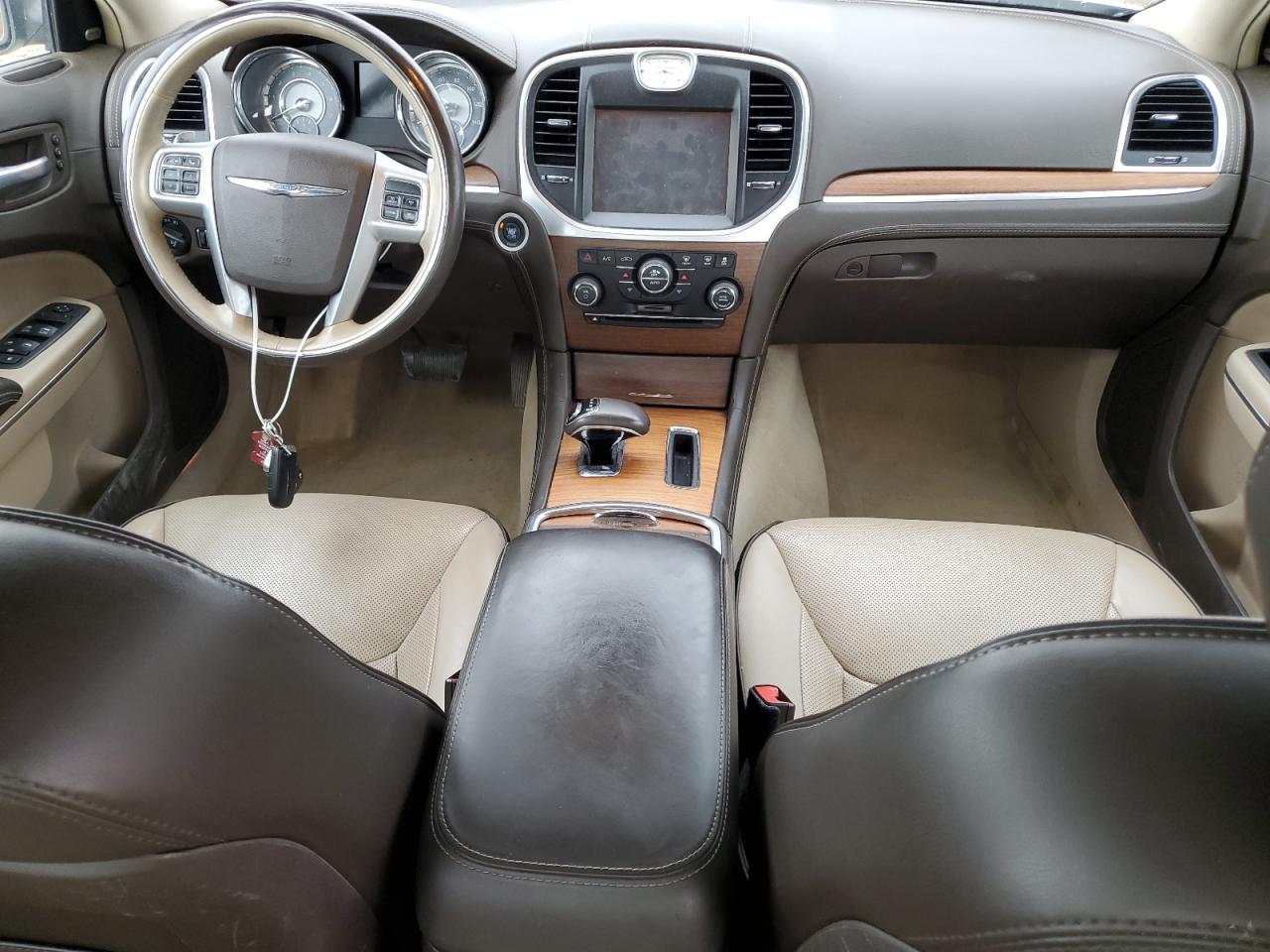 2C3CCASG2DH564811 2013 Chrysler 300C Luxury