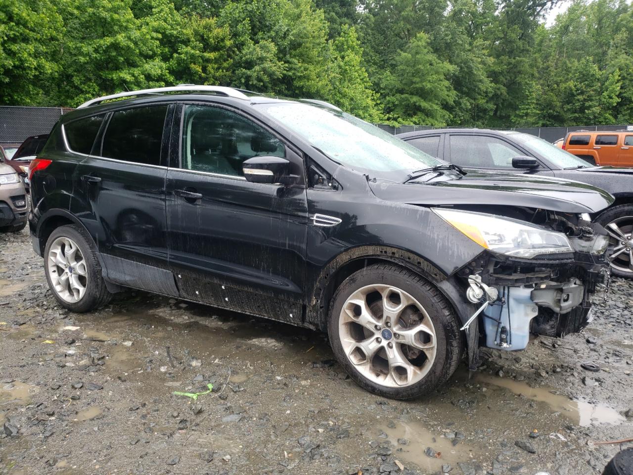 1FMCU9J91EUC80543 2014 Ford Escape Titanium