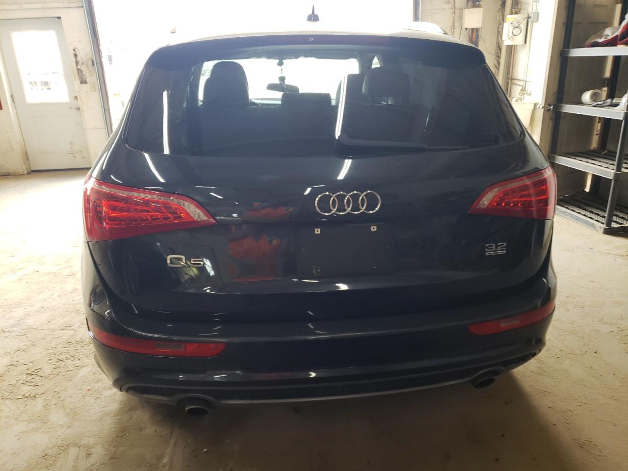 WA1WKAFP1CA028140 2012 Audi Q5 Prestige