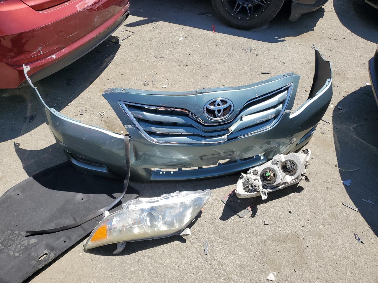 4T1BF3EK7BU777219 2011 Toyota Camry Base