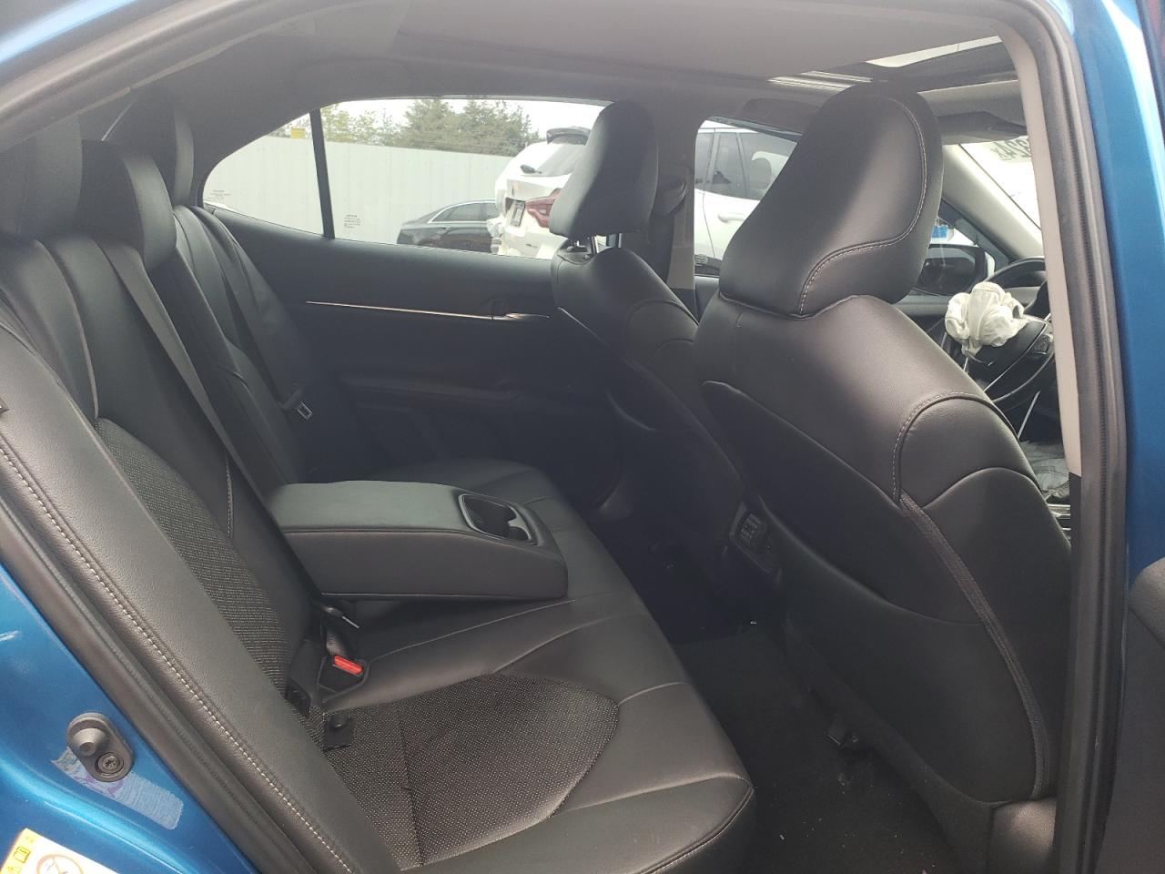 4T1B61HK6KU202299 2019 Toyota Camry Xse