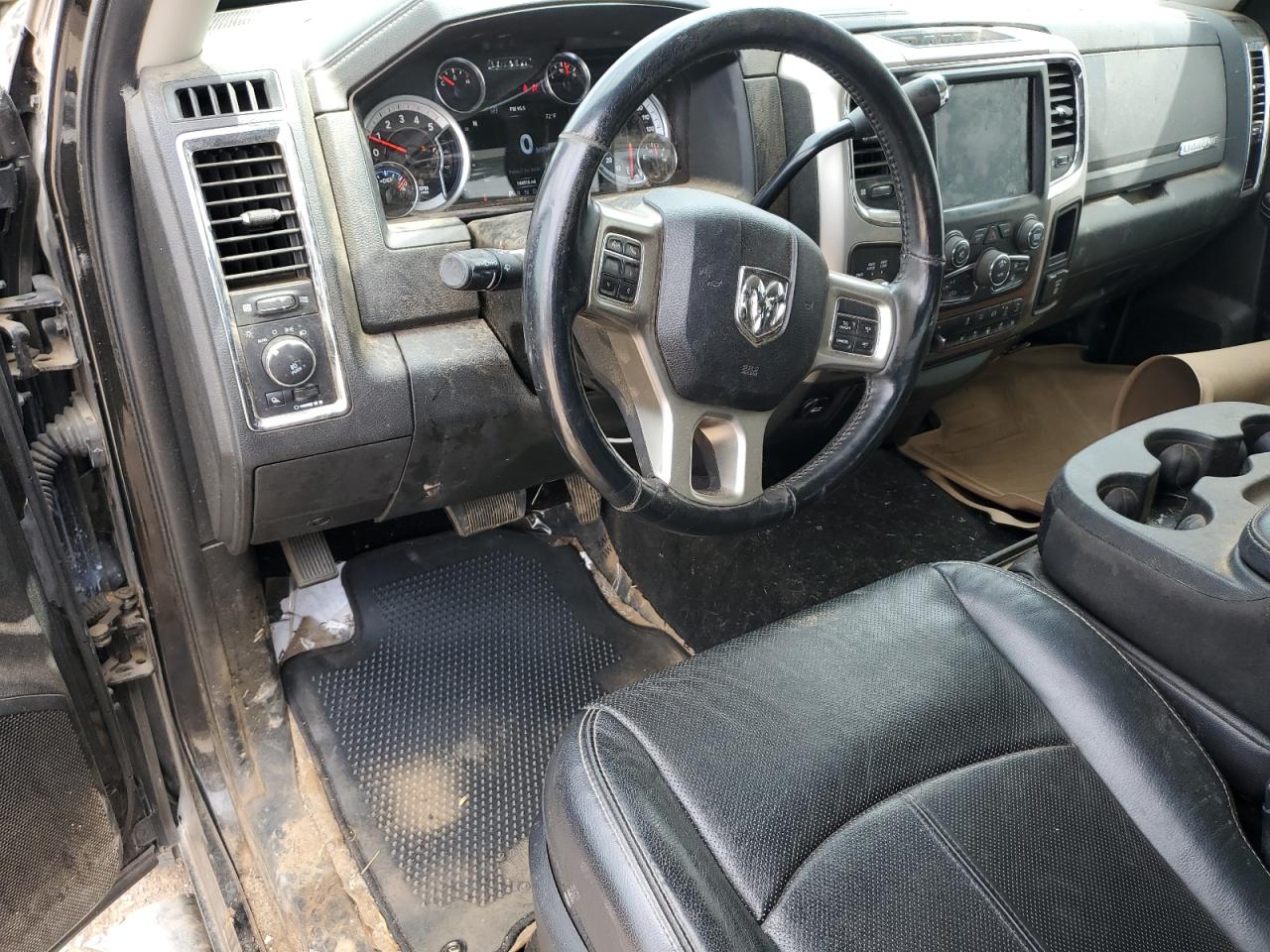 3C6UR5FL2JG216555 2018 Ram 2500 Laramie