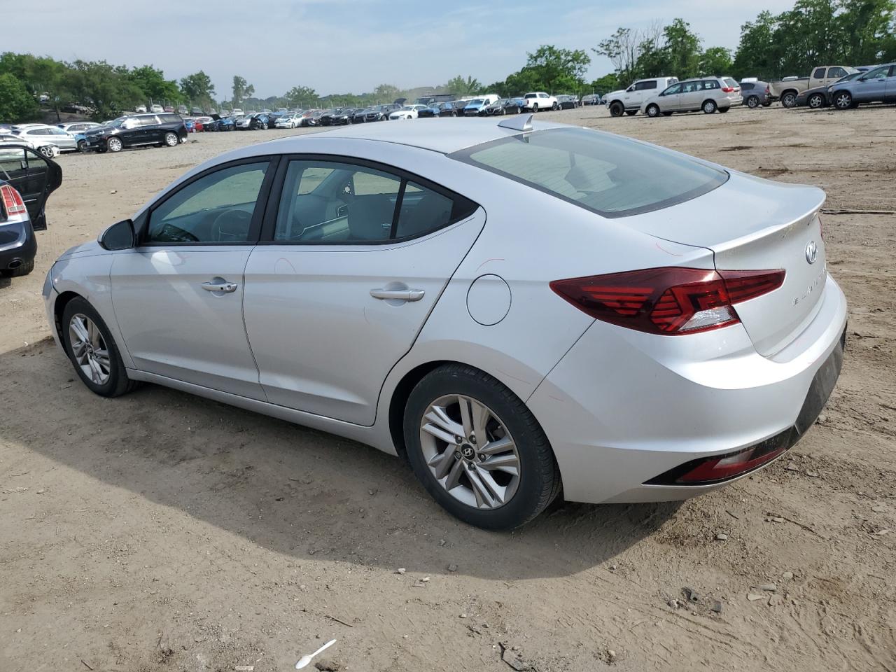 KMHD84LF1KU810035 2019 Hyundai Elantra Sel