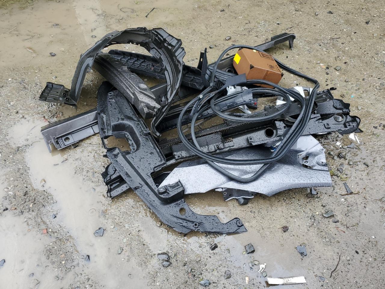 JTDKAMFP1N3219590 2022 Toyota Prius Prime Le