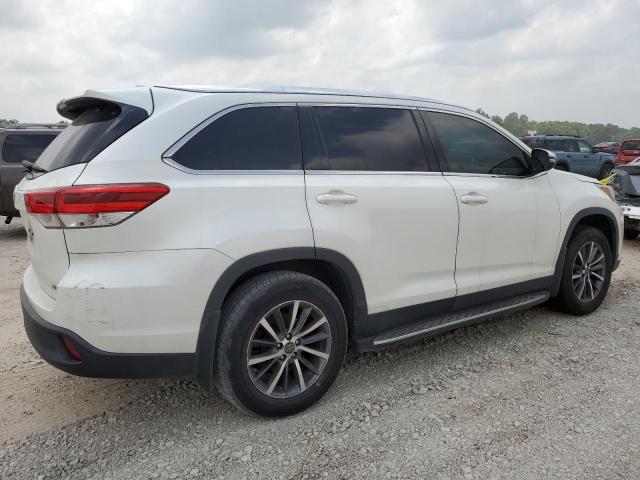 2019 Toyota Highlander Se VIN: 5TDKZRFH5KS557065 Lot: 55843474