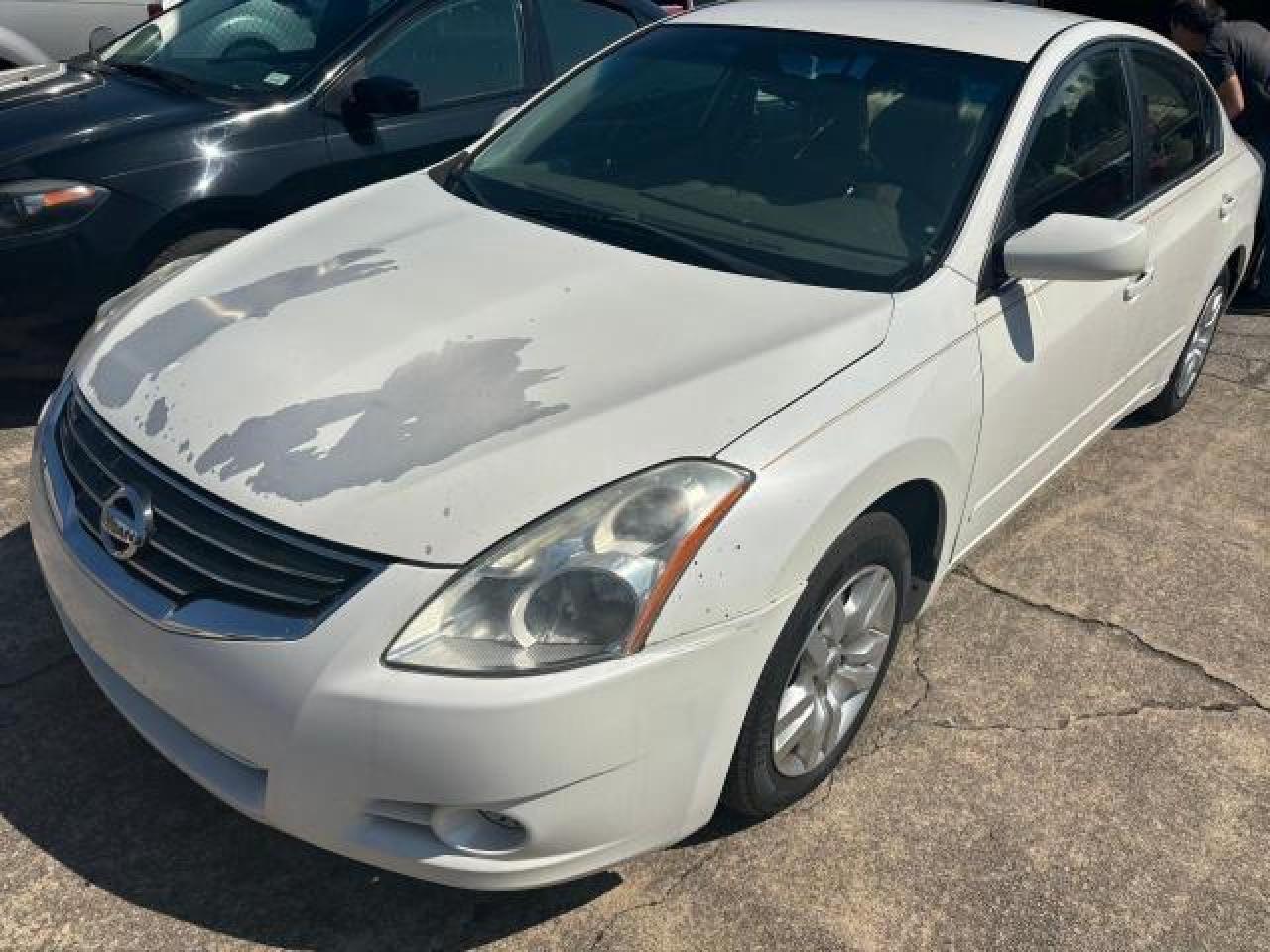 1N4AL2AP2CC226326 2012 Nissan Altima Base