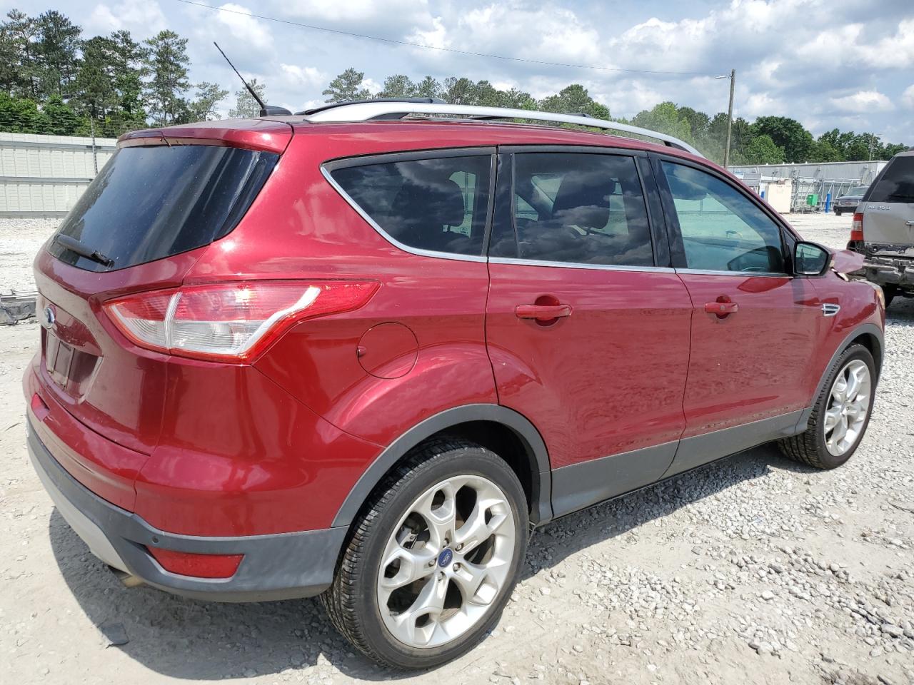 1FMCU0J92DUB12579 2013 Ford Escape Titanium