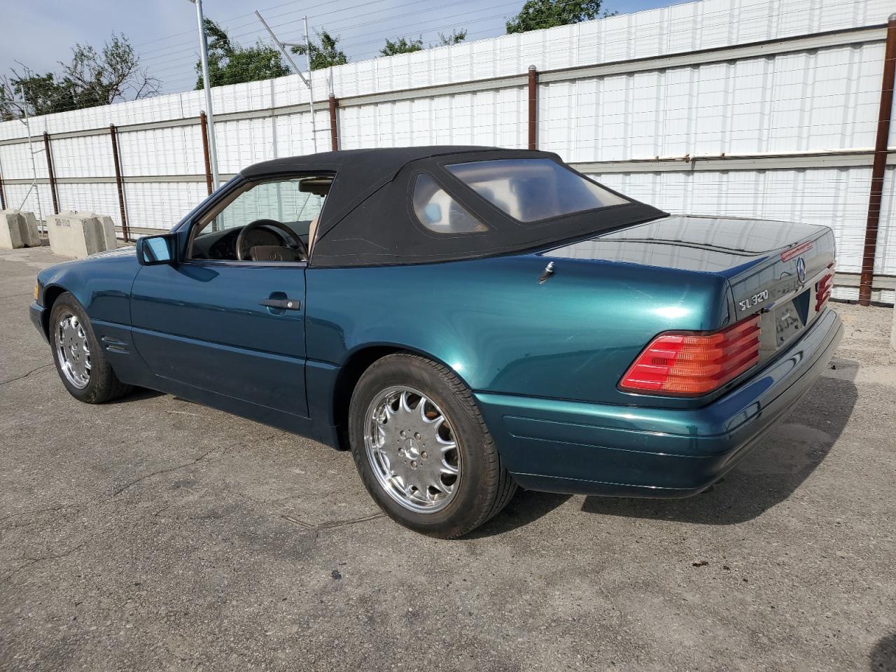 WDBFA63F7TF138242 1996 Mercedes-Benz Sl 320