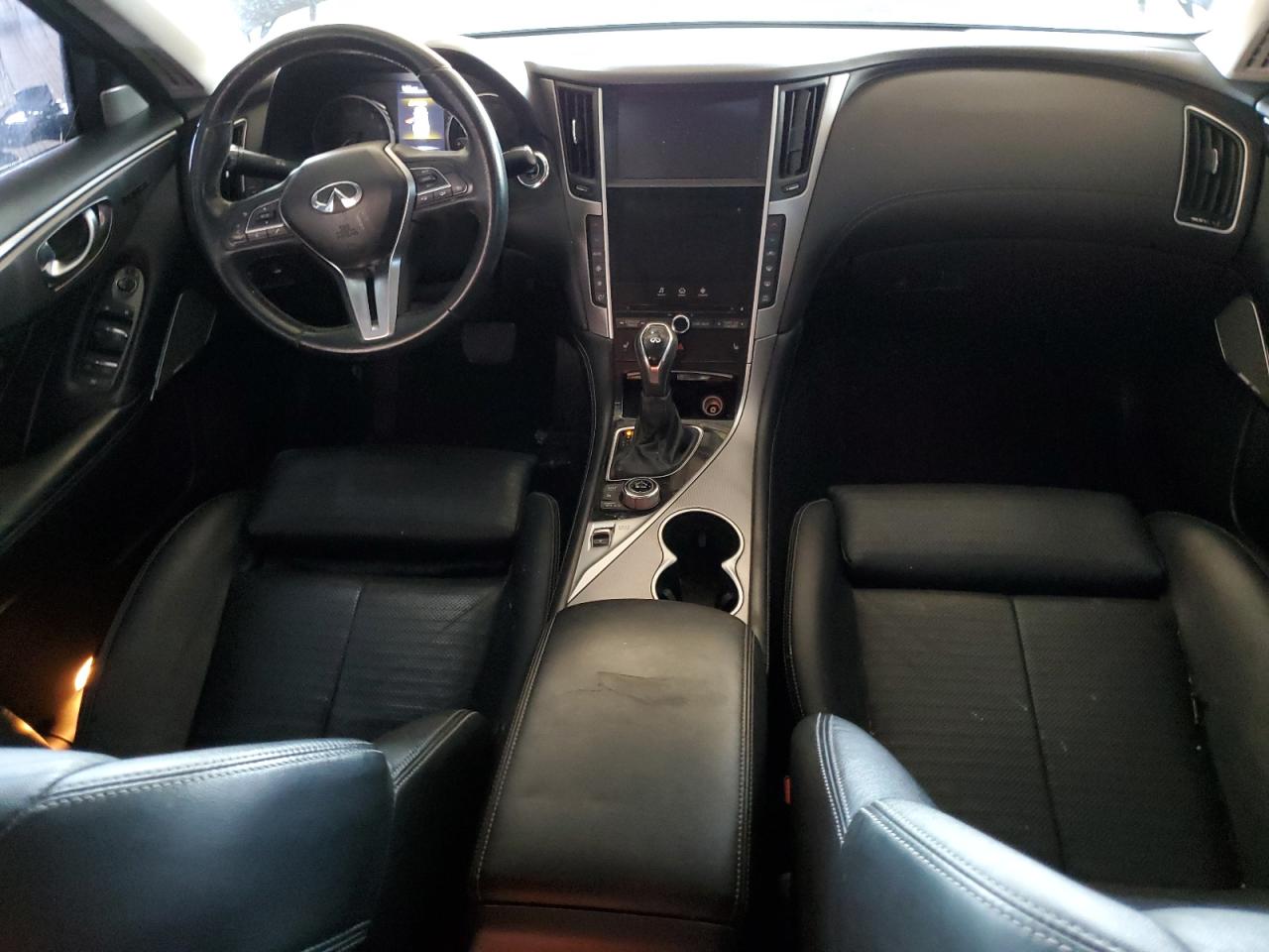 JN1EV7AR6KM558639 2019 Infiniti Q50 Luxe