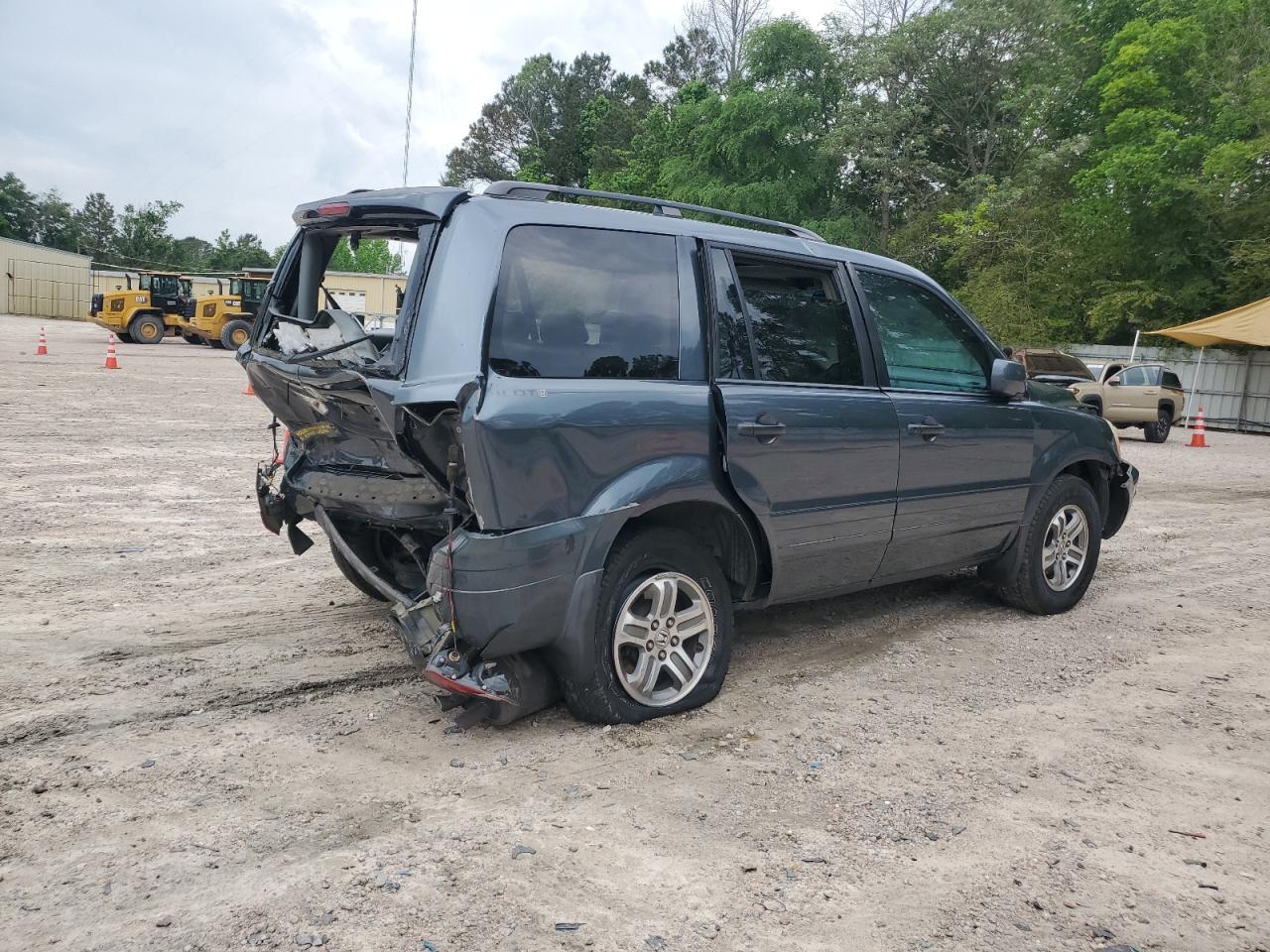 5FNYF18605B026235 2005 Honda Pilot Exl