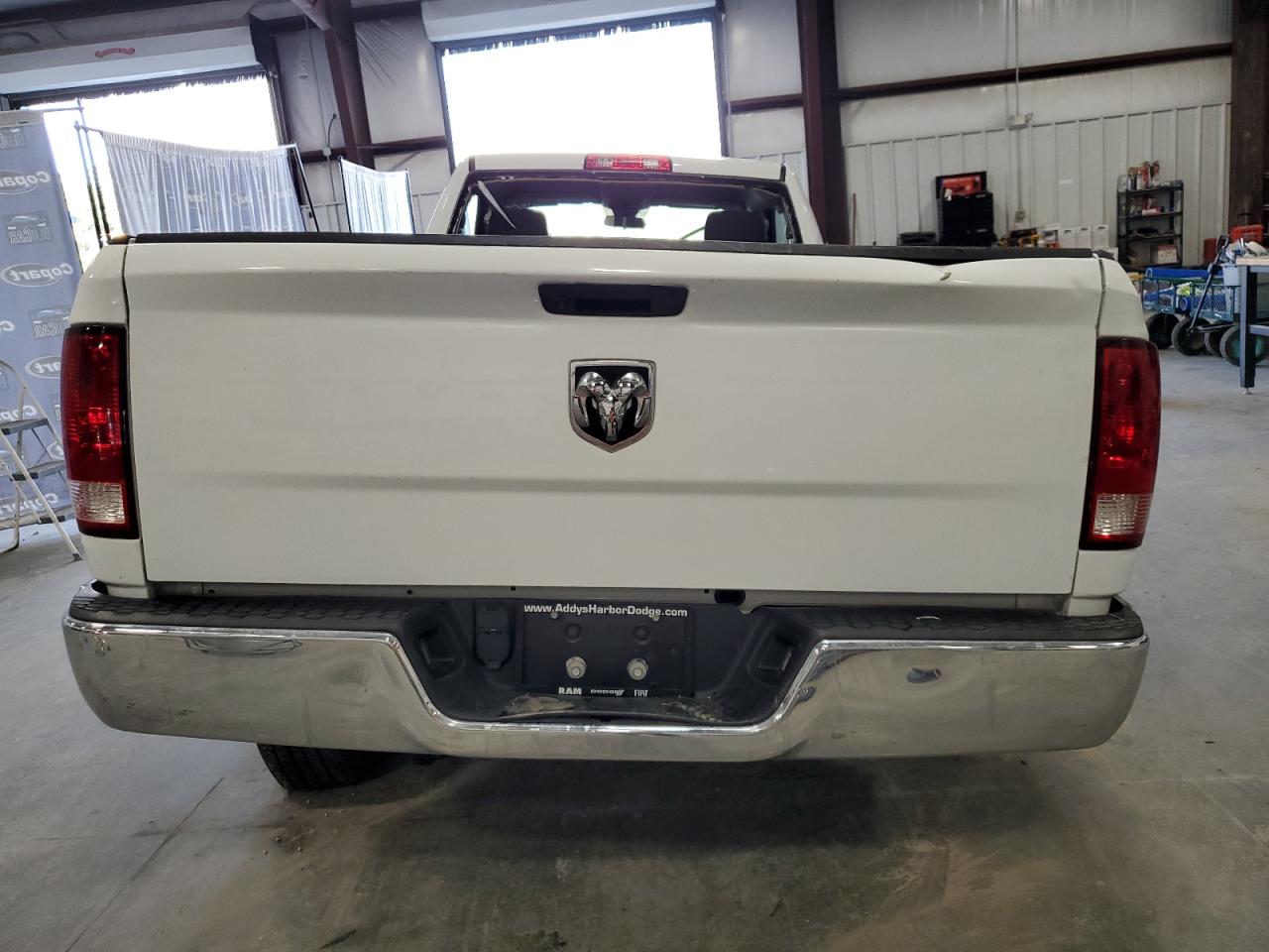 2022 Ram 1500 Classic Tradesman vin: 3C6JR6DT3NG256354