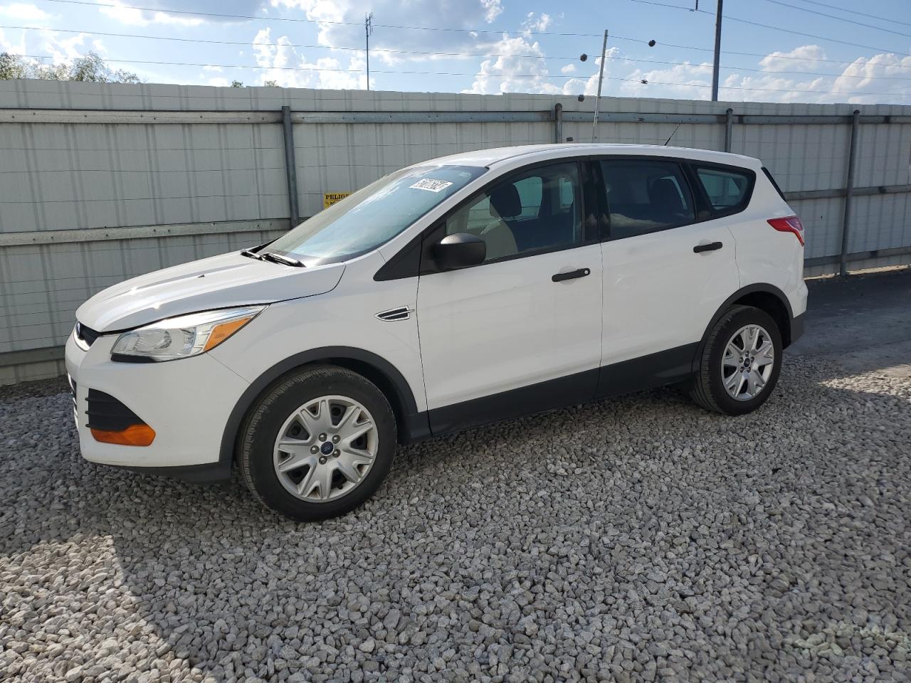 2016 Ford Escape S vin: 1FMCU0F74GUA12821