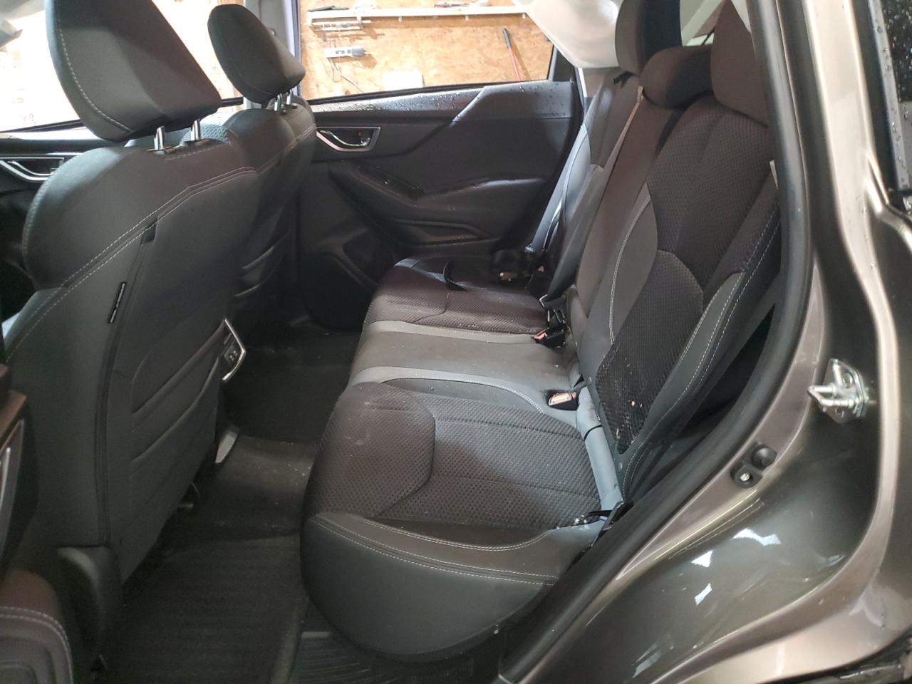 JF2SKAJC2LH422828 2020 Subaru Forester Premium