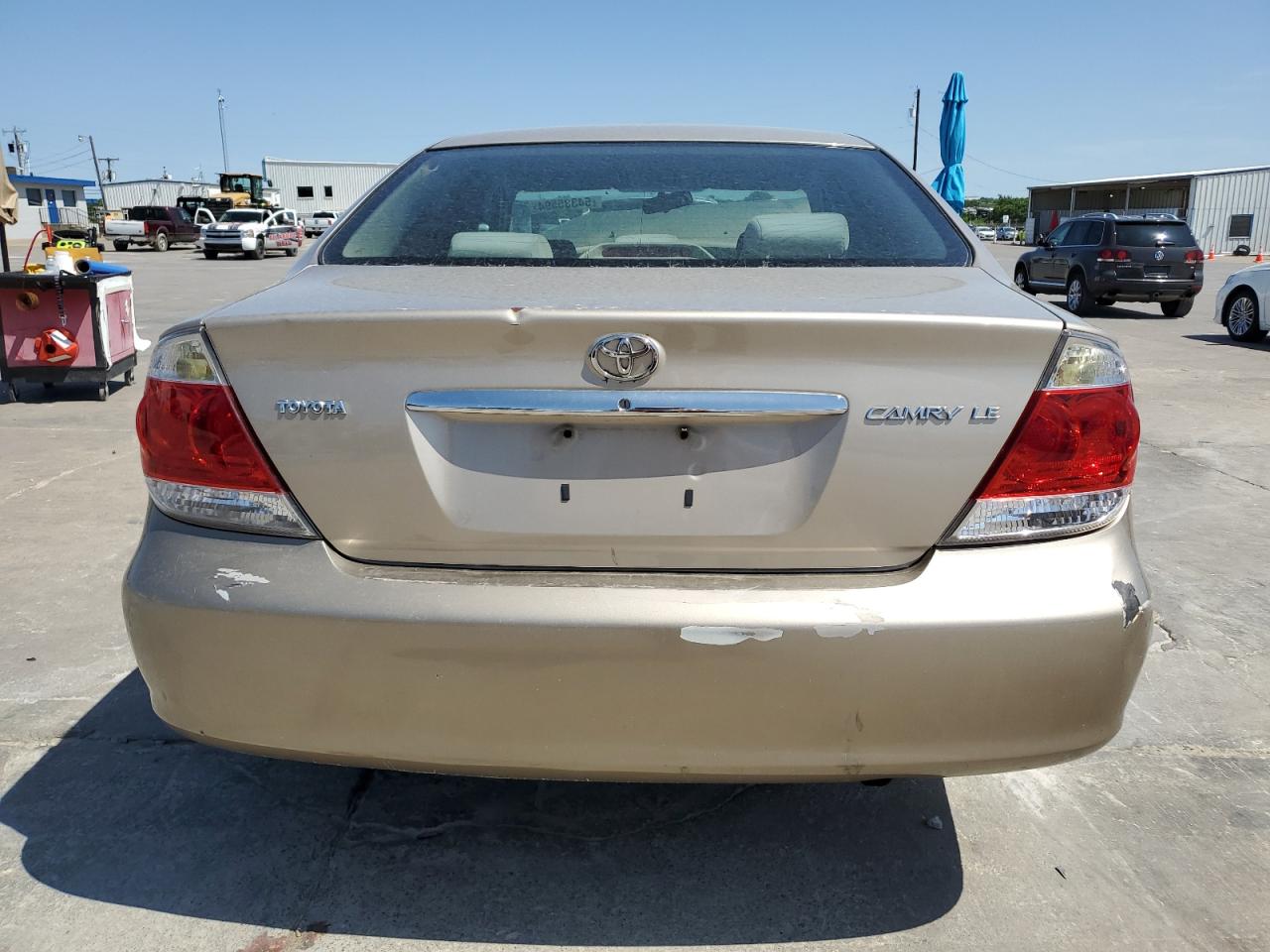 4T1BE32K05U972803 2005 Toyota Camry Le