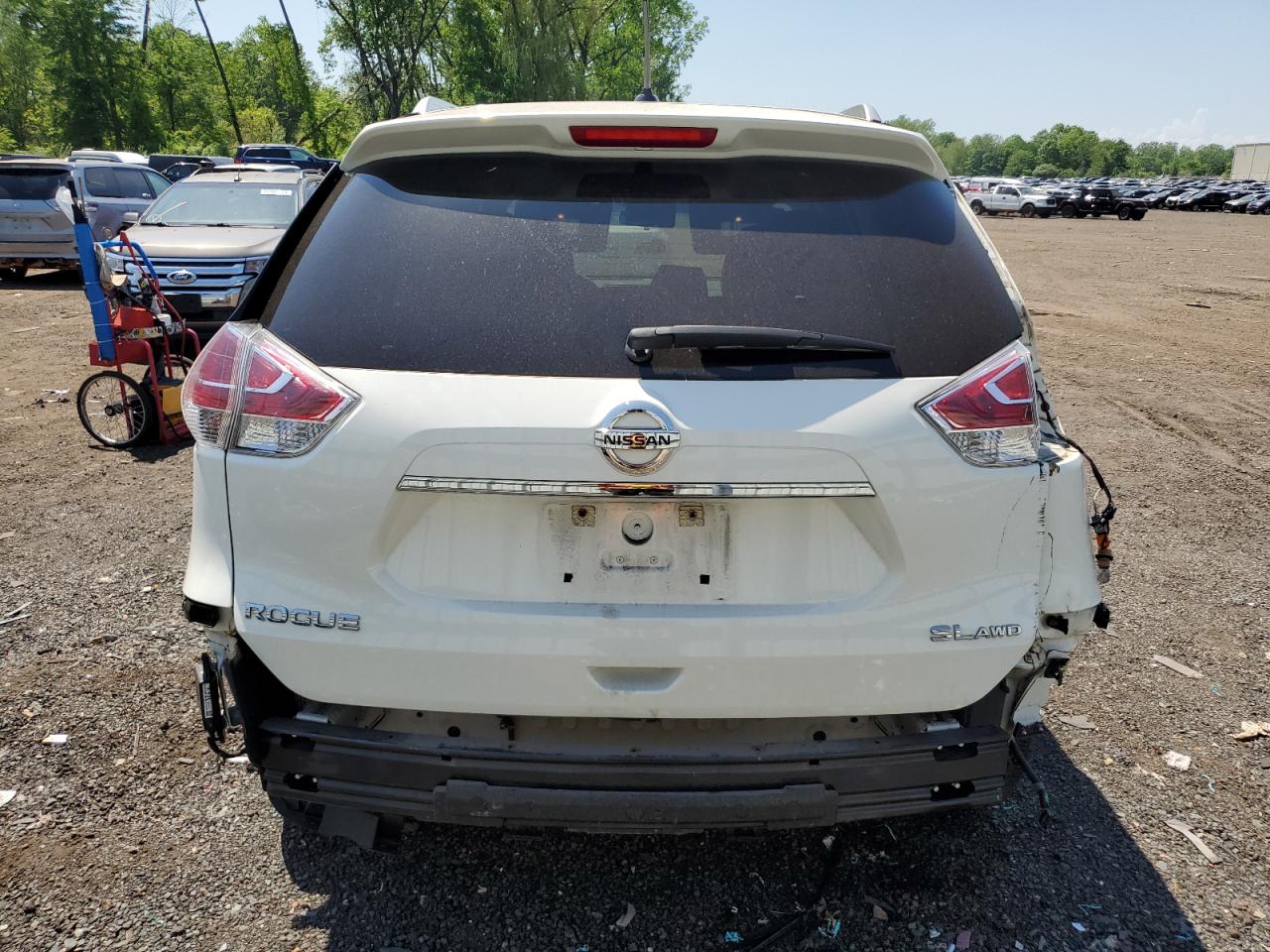 2016 Nissan Rogue S vin: 5N1AT2MV6GC755476