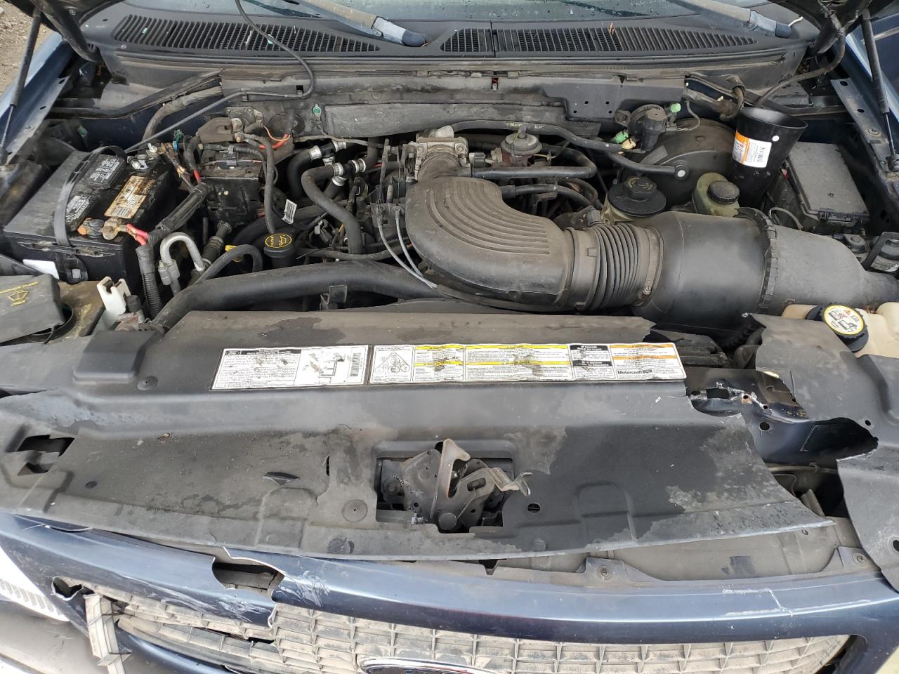 1FMRU17L82LA78251 2002 Ford Expedition Eddie Bauer