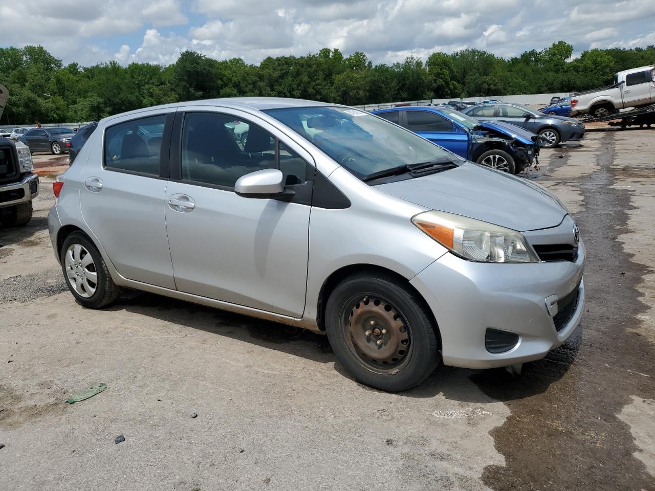 VNKKTUD32EA008184 2014 Toyota Yaris