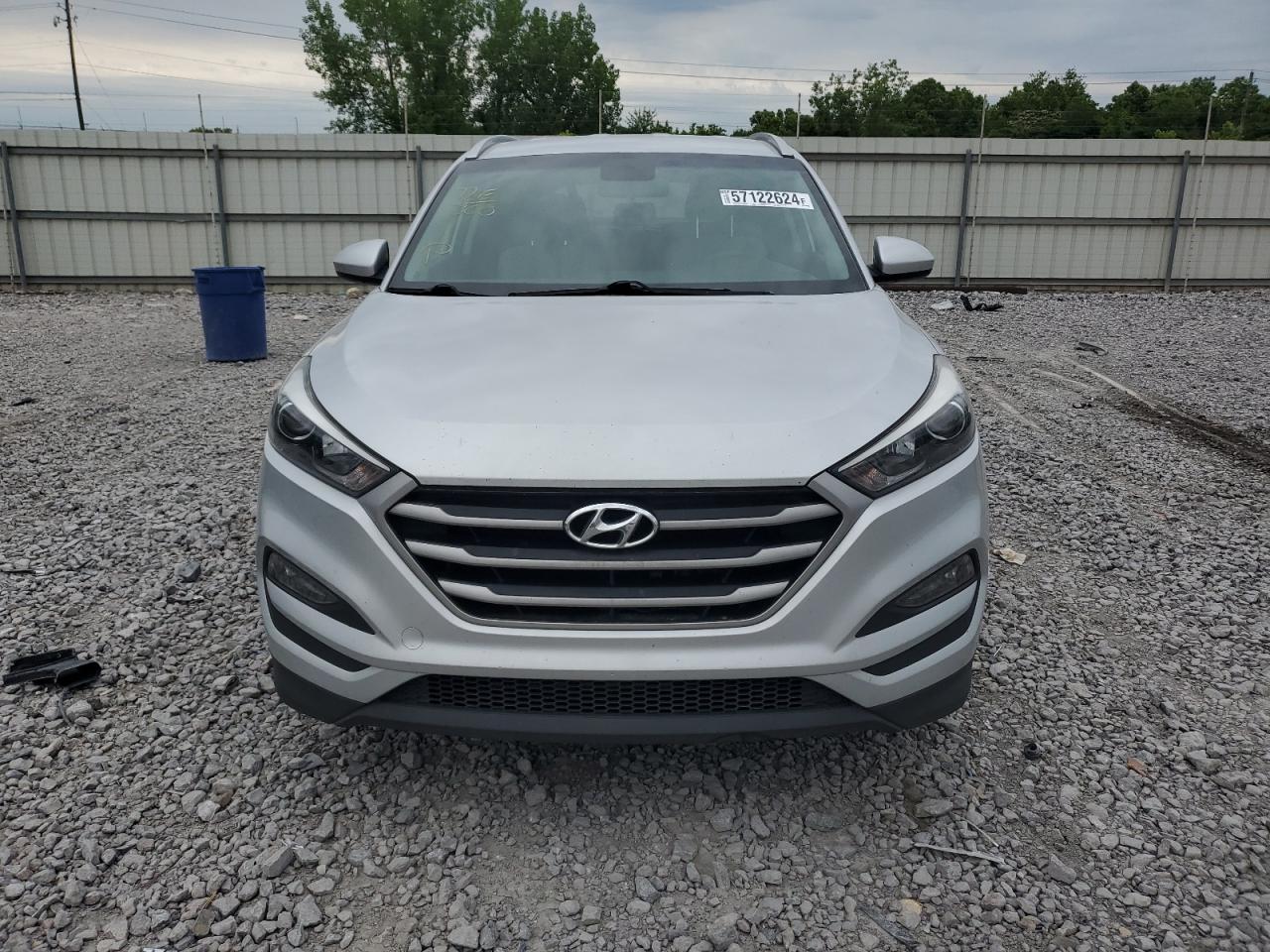 KM8J33A42JU680293 2018 Hyundai Tucson Sel