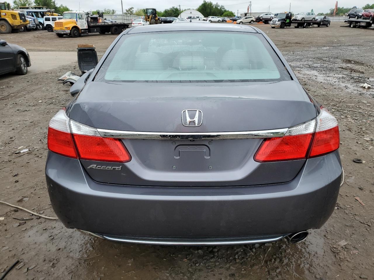 1HGCR2F32FA190601 2015 Honda Accord Lx