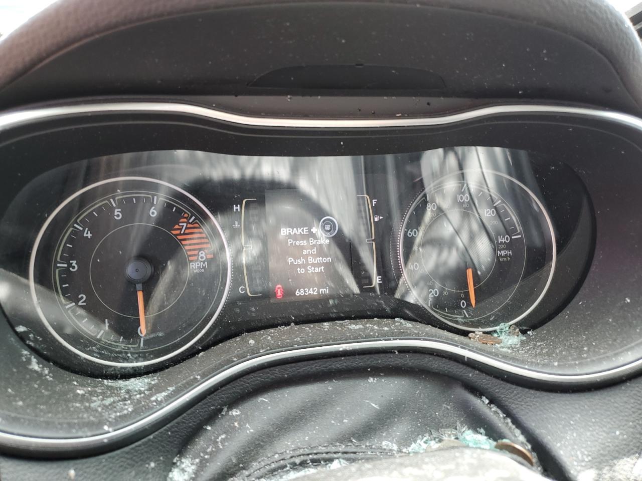 1C4PJMLX4KD223858 2019 Jeep Cherokee Latitude Plus