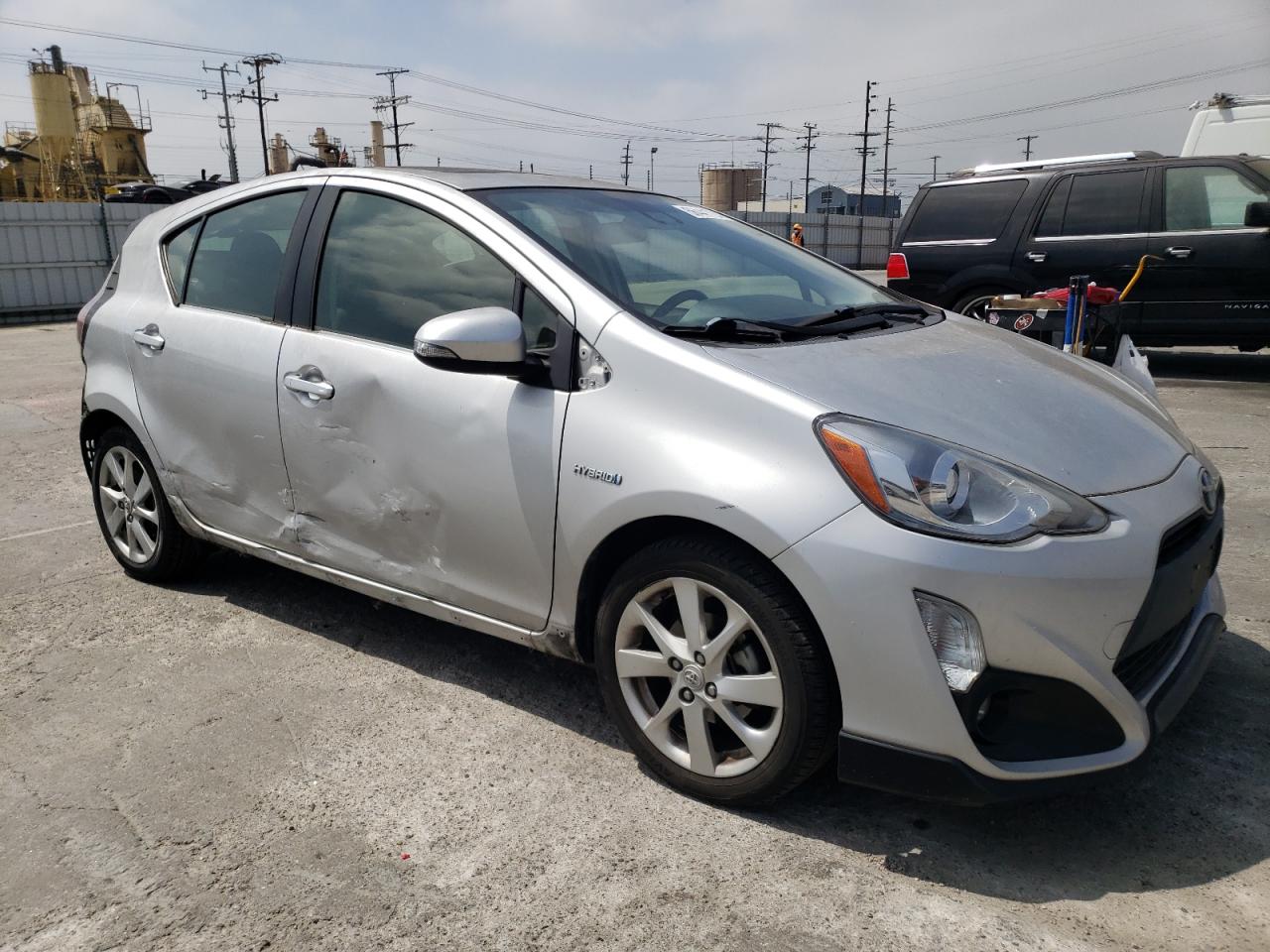 JTDKDTB31H1598529 2017 Toyota Prius C