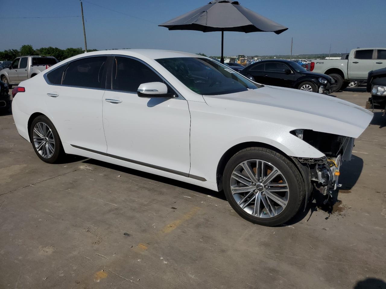 KMHGN4JE2JU216522 2018 Genesis G80 Base