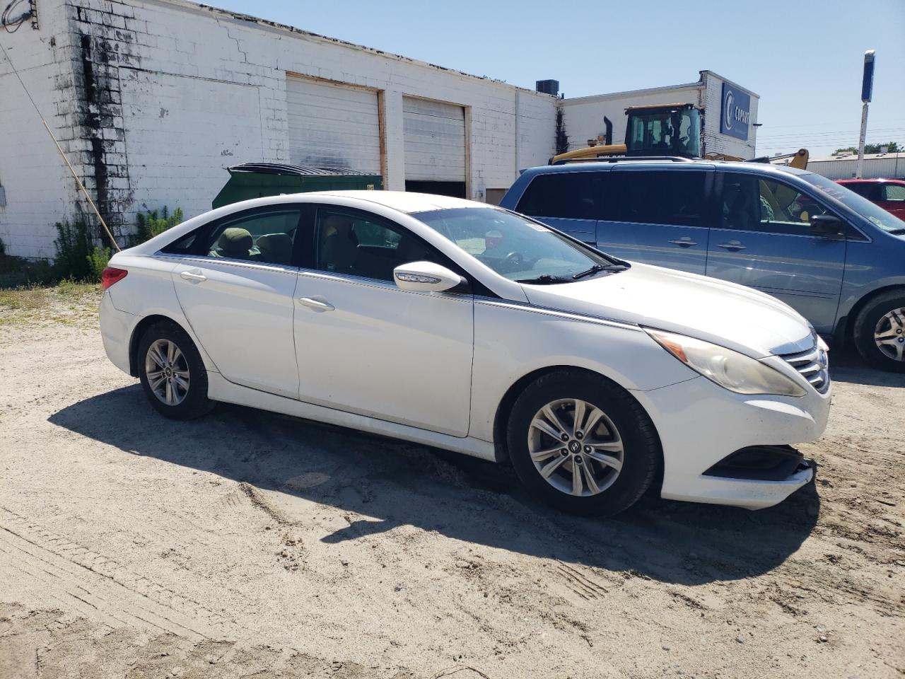 5NPEB4AC8EH860657 2014 Hyundai Sonata Gls