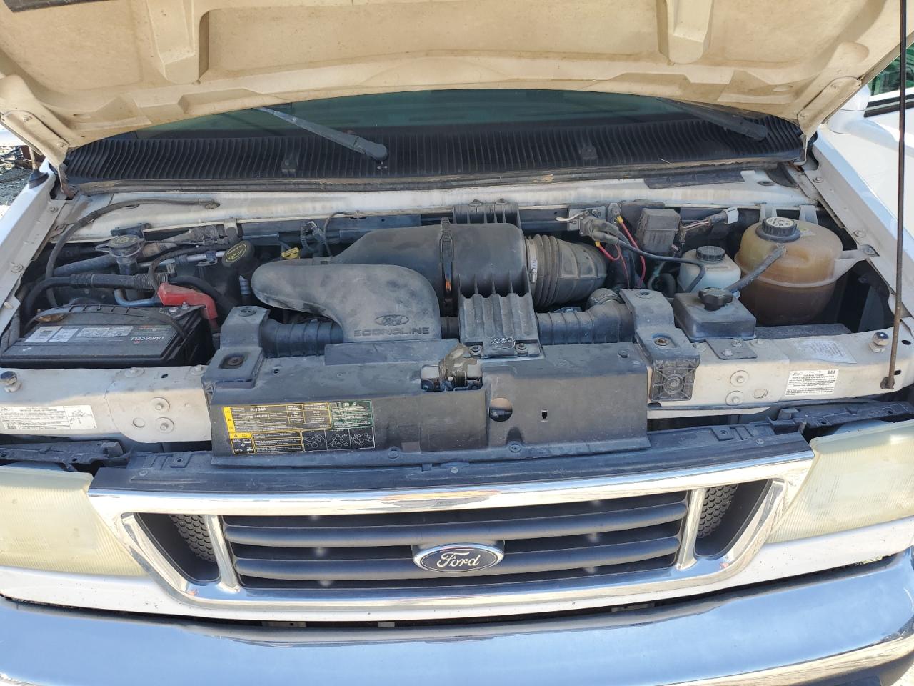 1FDXE45S55HB31981 2005 Ford Econoline E450 Super Duty Cutaway Van