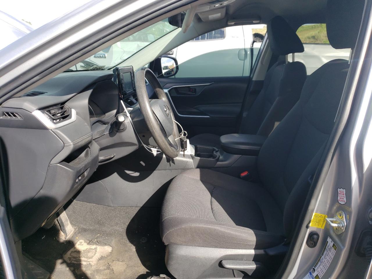 2T3F1RFV4MW174122 2021 Toyota Rav4 Le