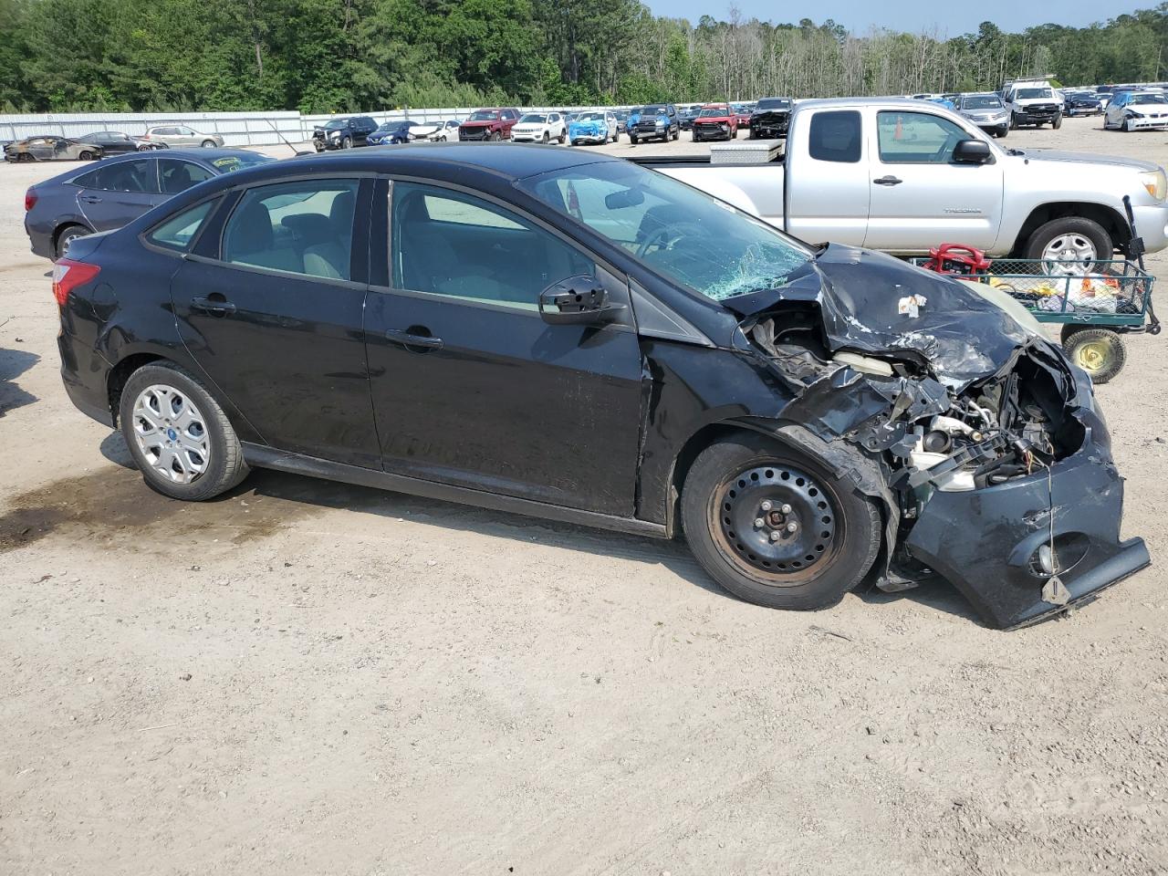 1FAHP3F23CL134289 2012 Ford Focus Se