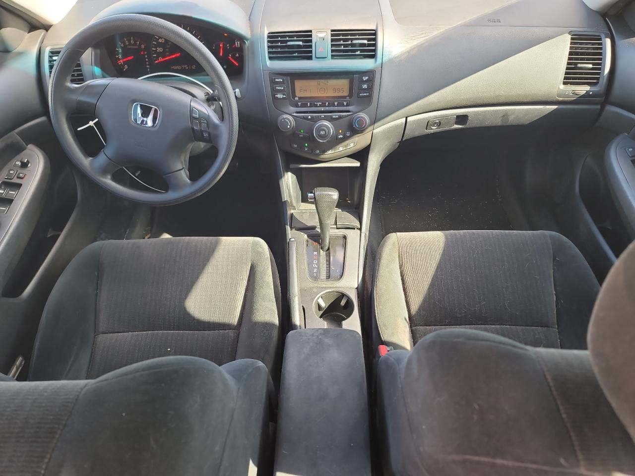 1HGCM56314A030805 2004 Honda Accord Lx