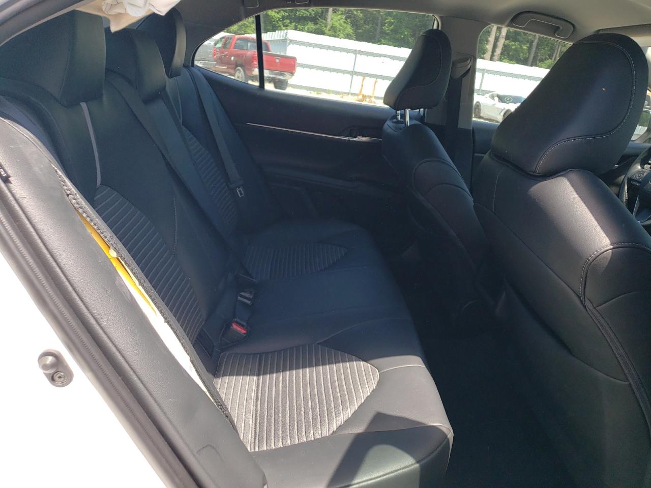 4T1B11HK9KU277058 2019 Toyota Camry L