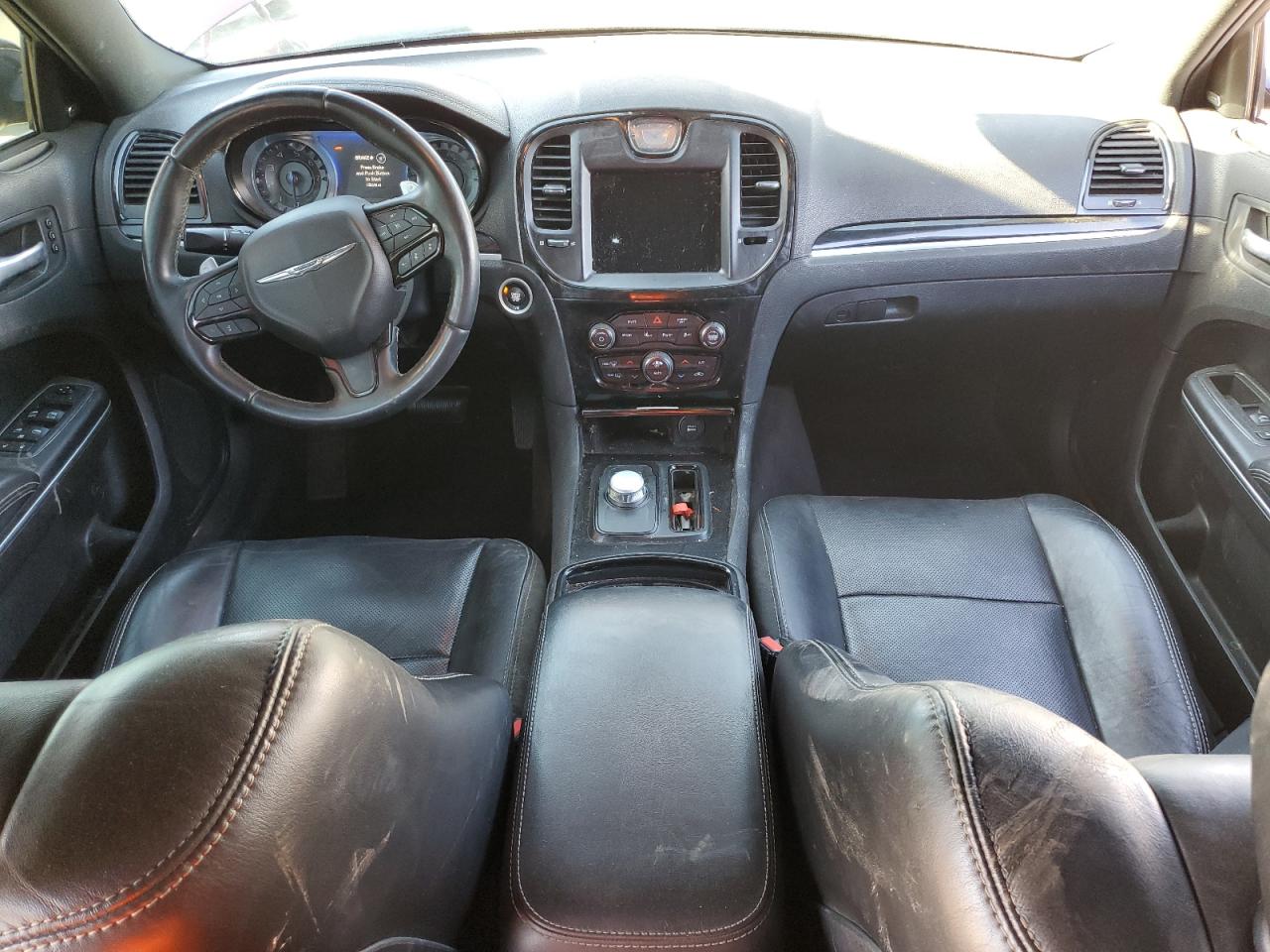 2C3CCAGG6JH268646 2018 Chrysler 300 S