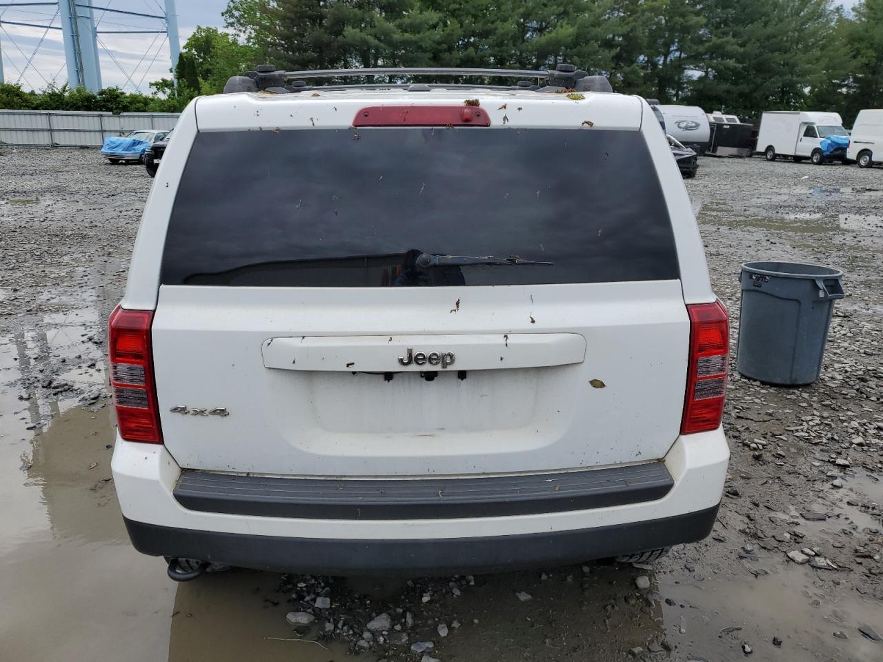 1C4NJRFB1ED588720 2014 Jeep Patriot Latitude 1C4NJRFB1ED588720 2014 Jeep Patriot Latitude