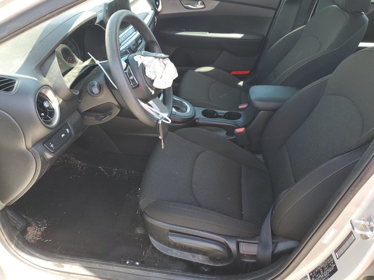 3KPF24ADXLE229195 2020 Kia Forte Fe