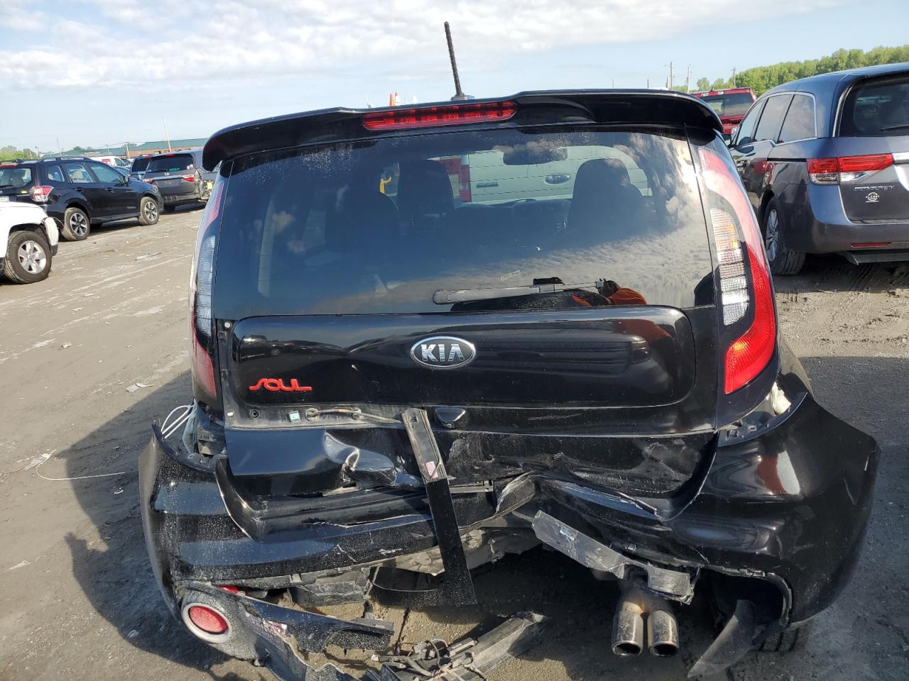 KNDJX3AA1H7884221 2017 Kia Soul !